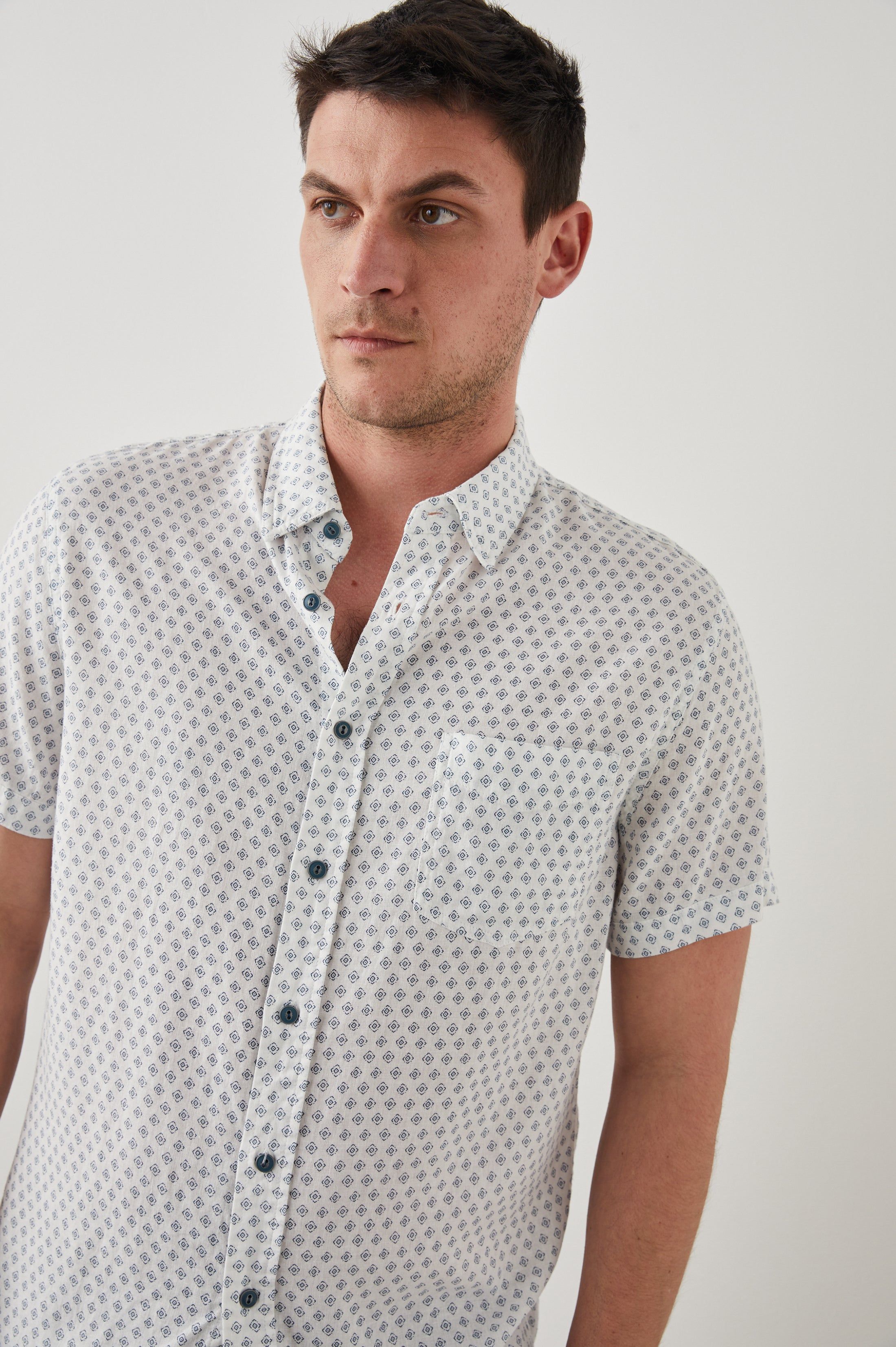 CARSON SHIRT - DIAMOND GEO CREAM sold by Rails product image thumbnail 2