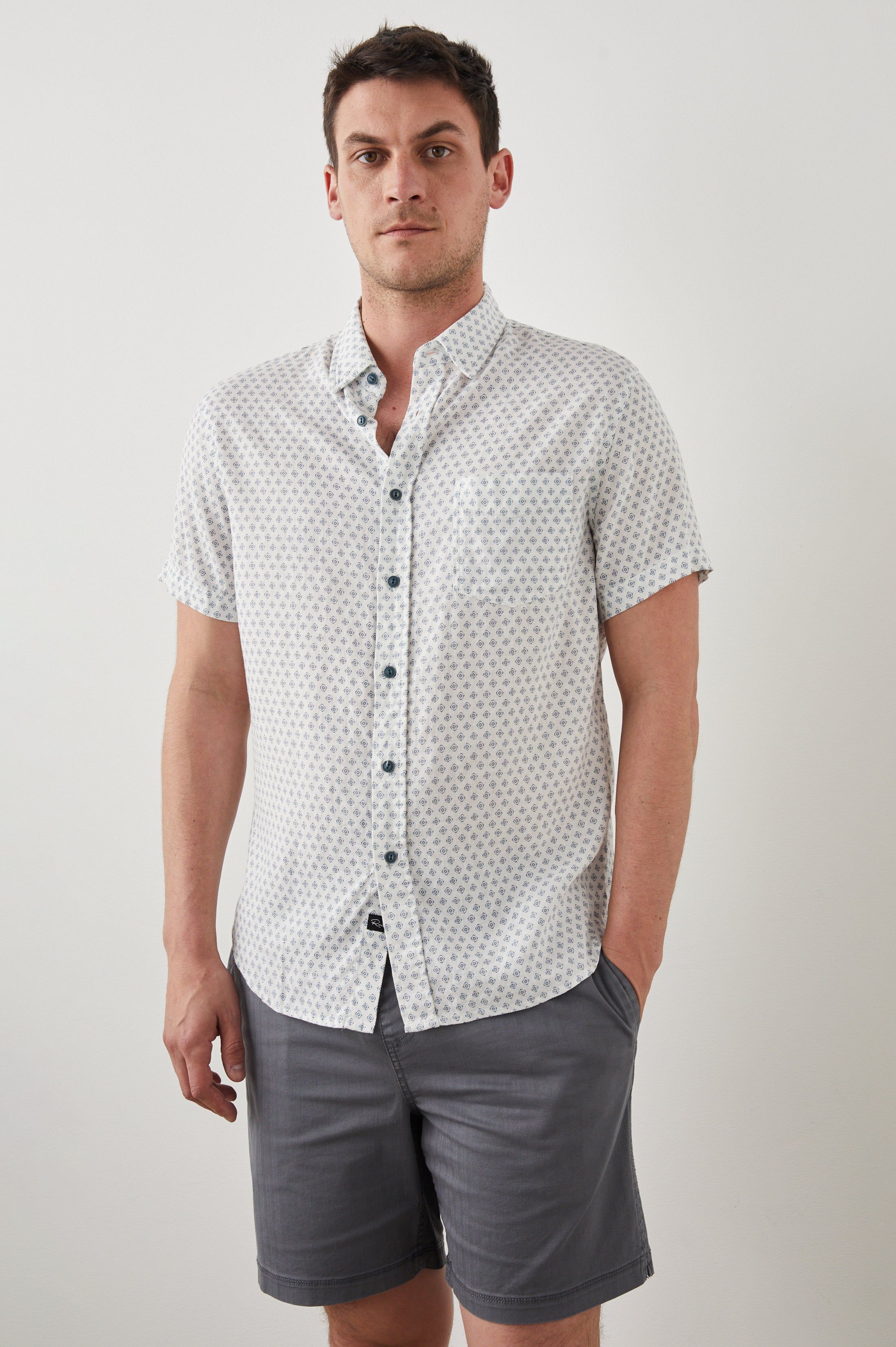 CARSON SHIRT - DIAMOND GEO CREAM sold by Rails product image thumbnail 3