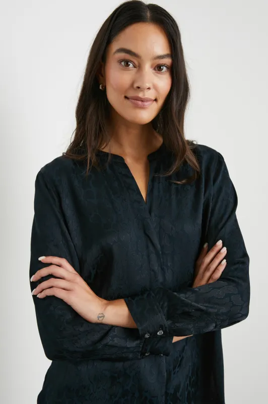 PEARL TOP - ONYX LEOPARD sold by Rails