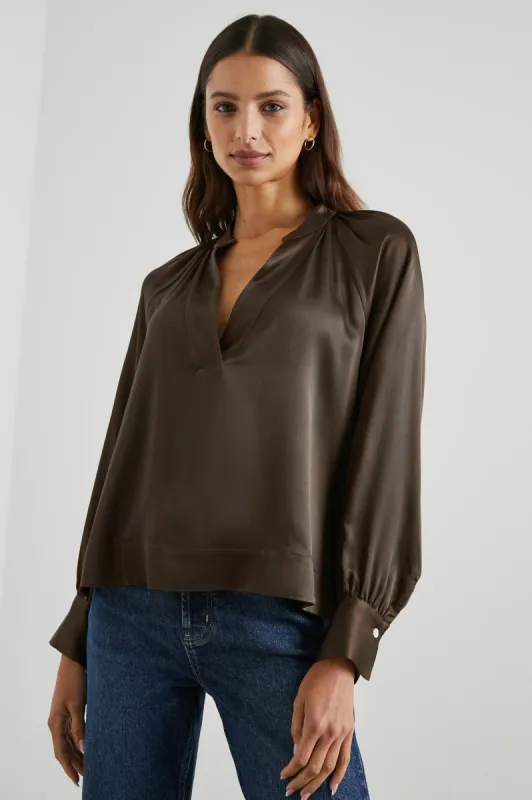 WYNNA TOP - DARK MOSS sold by Rails