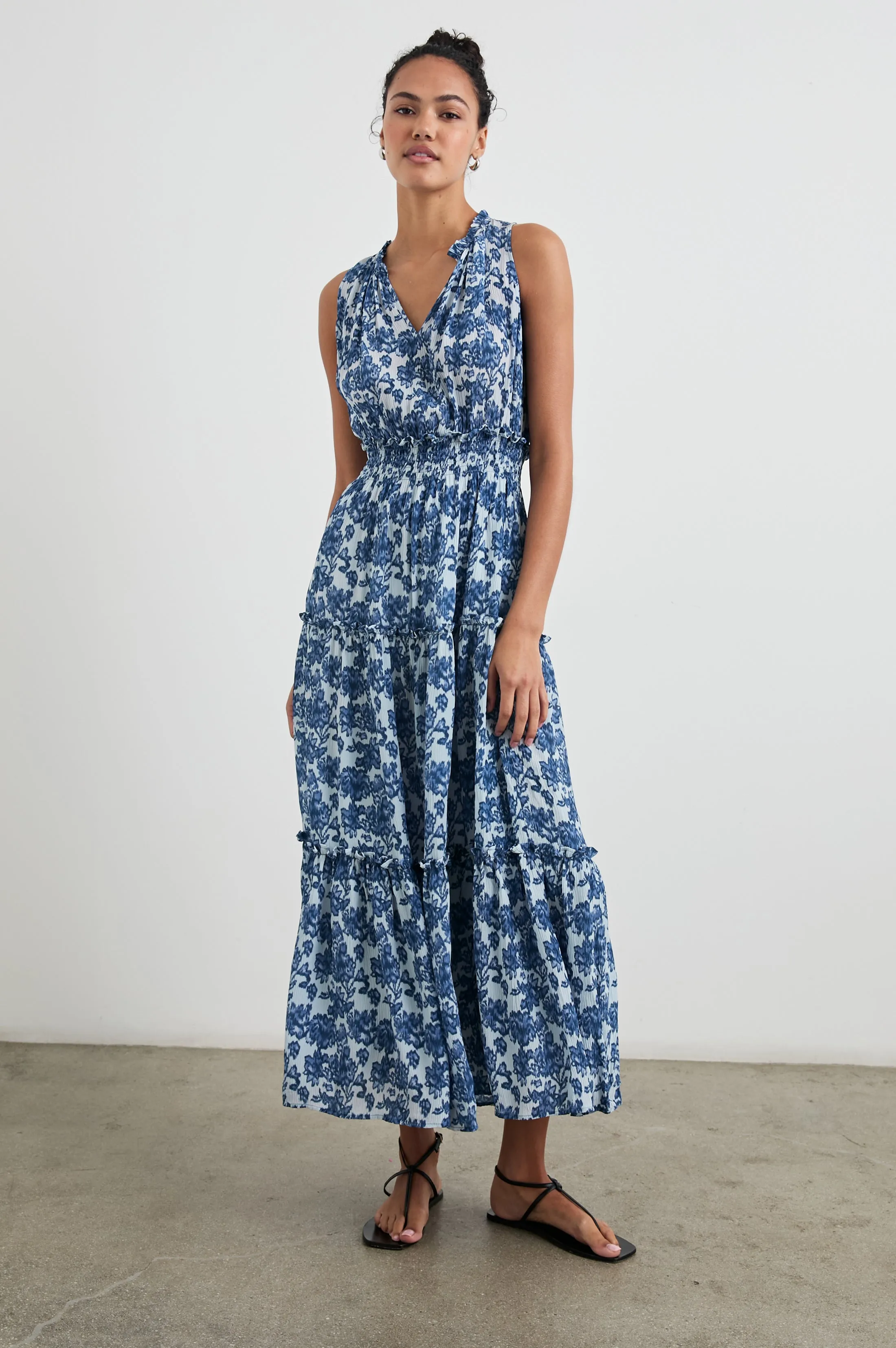 LOULOU DRESS - CHAMBRAY FLORAL sold by Rails product image thumbnail 3