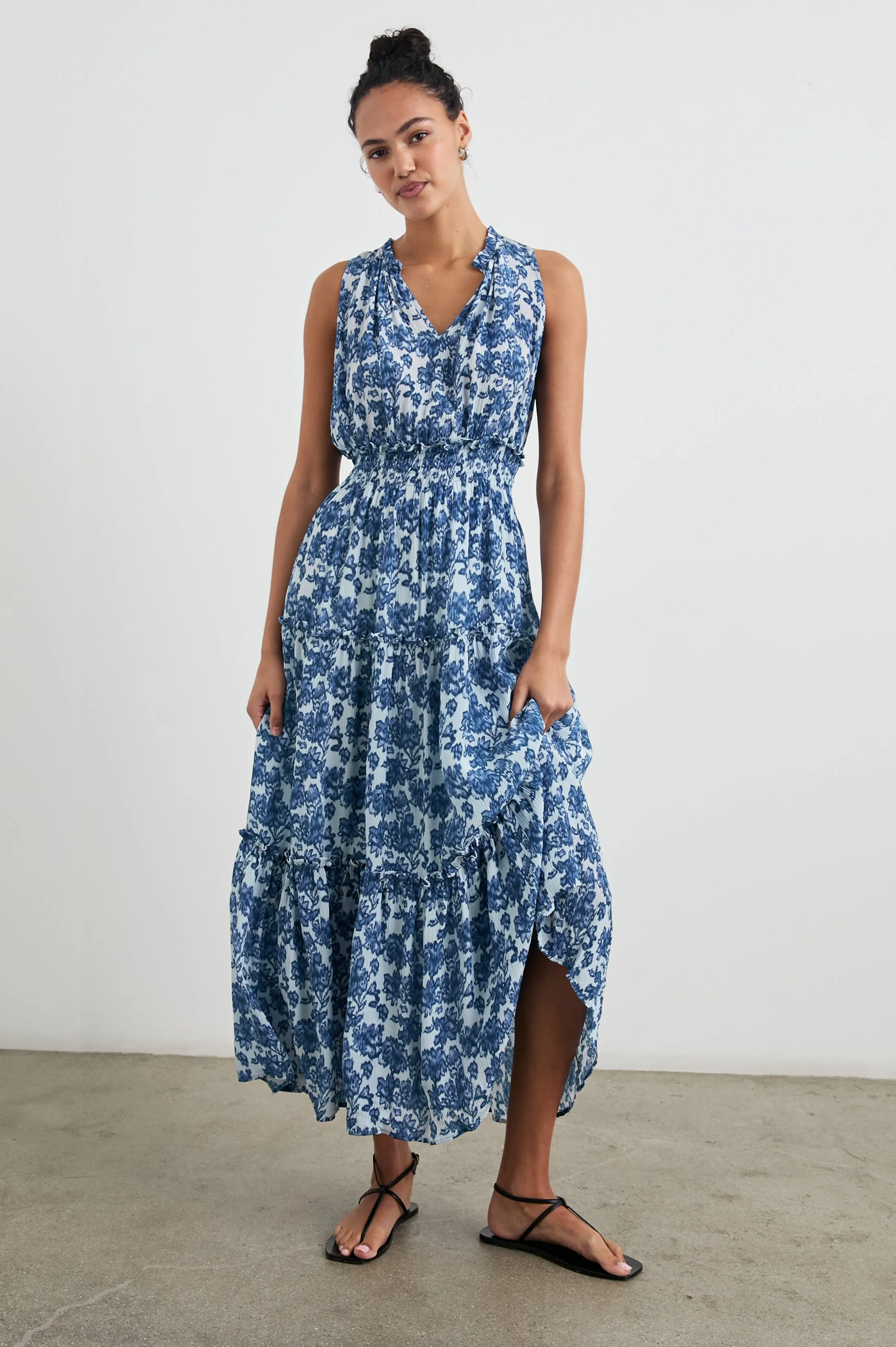 LOULOU DRESS - CHAMBRAY FLORAL sold by Rails product image thumbnail 4