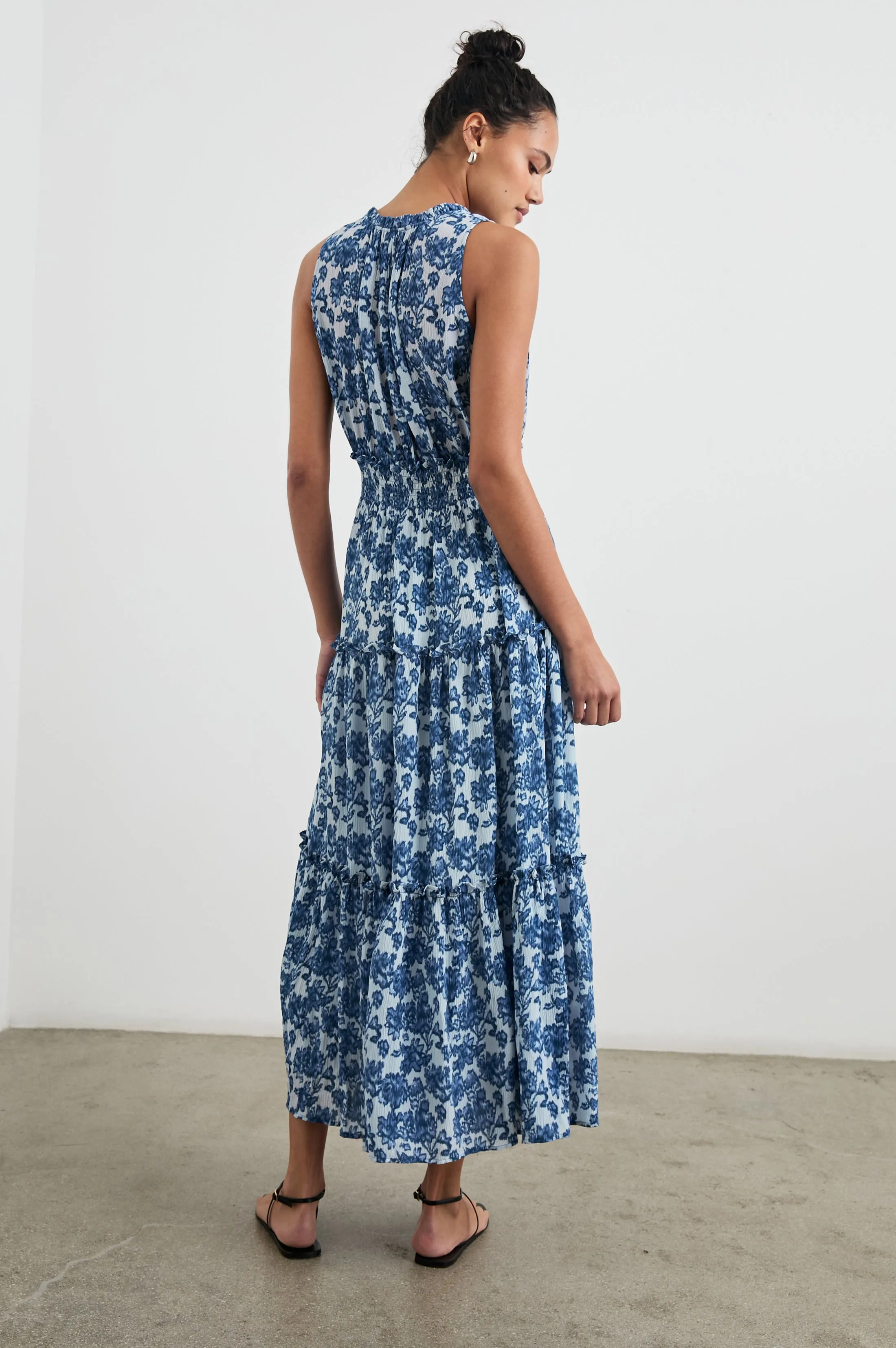 LOULOU DRESS - CHAMBRAY FLORAL sold by Rails product image thumbnail 5