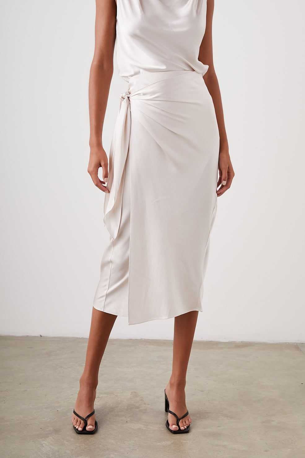 ADRIENNE SKIRT - IVORY sold by Rails