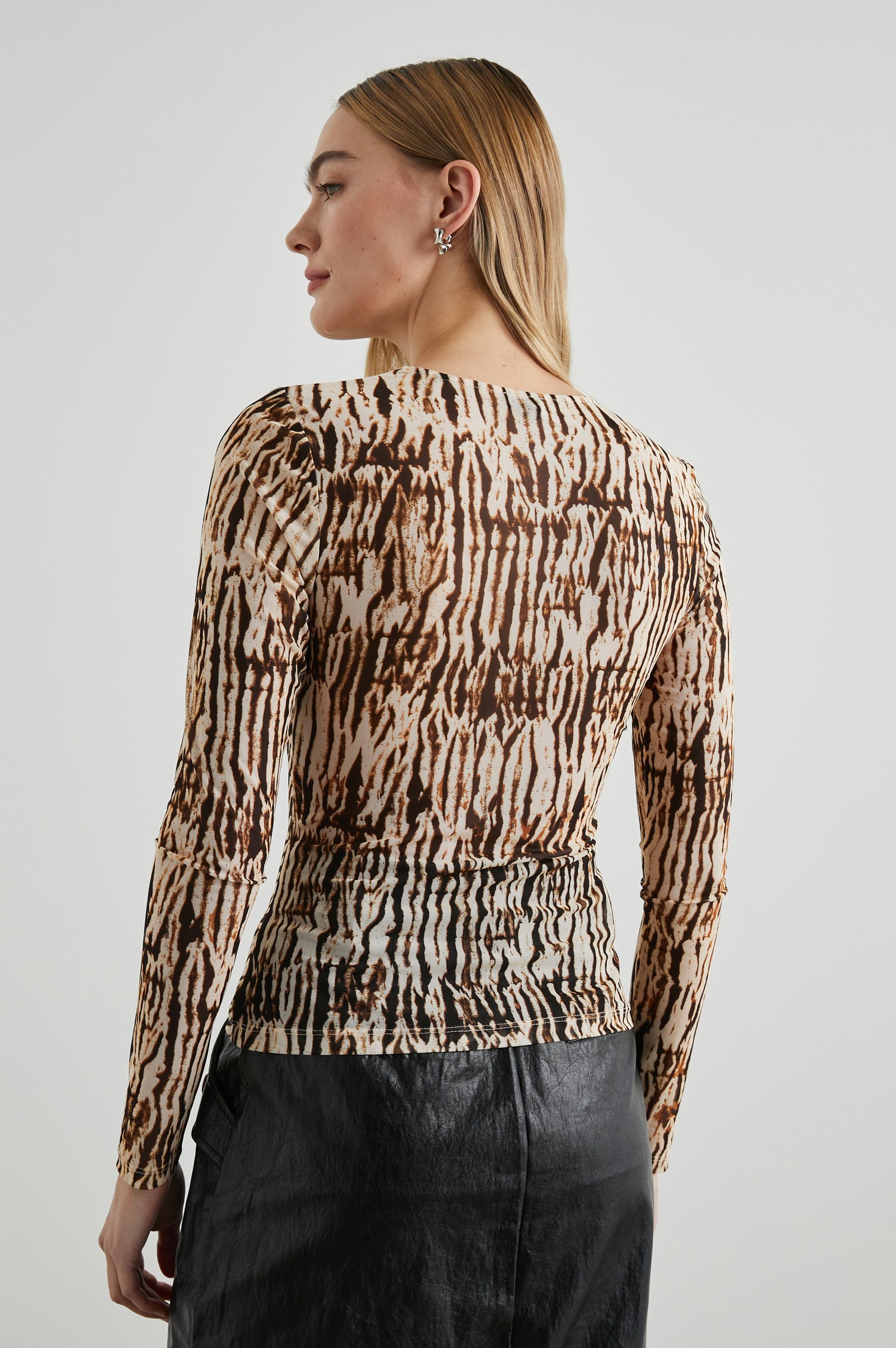 HANA TOP - NEUTRAL IKAT sold by Rails product image thumbnail 5