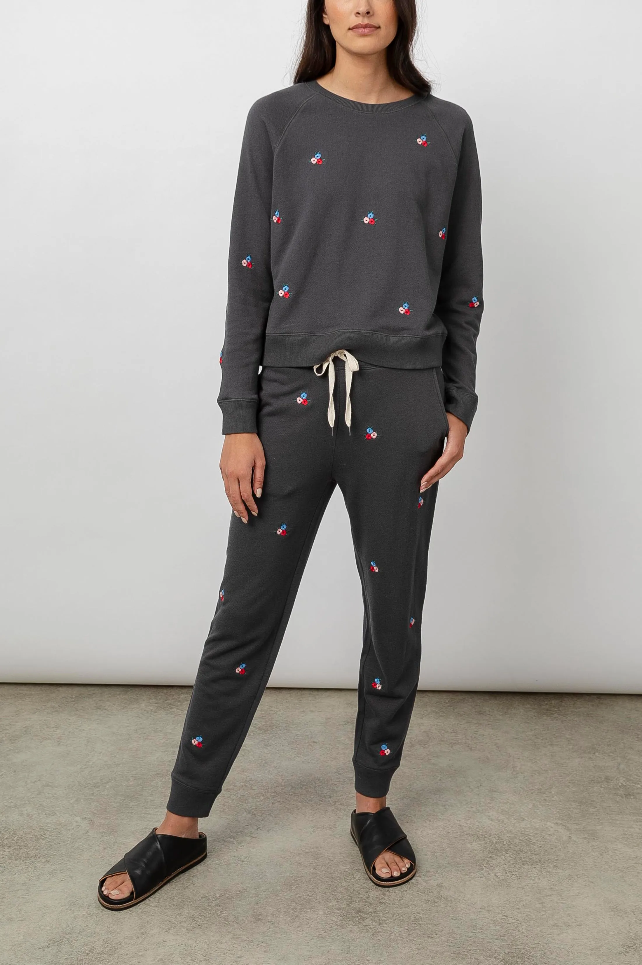 THEO & OAKLAND SET - VINTAGE BLACK FLOWER BUDS sold by Rails product image thumbnail 3