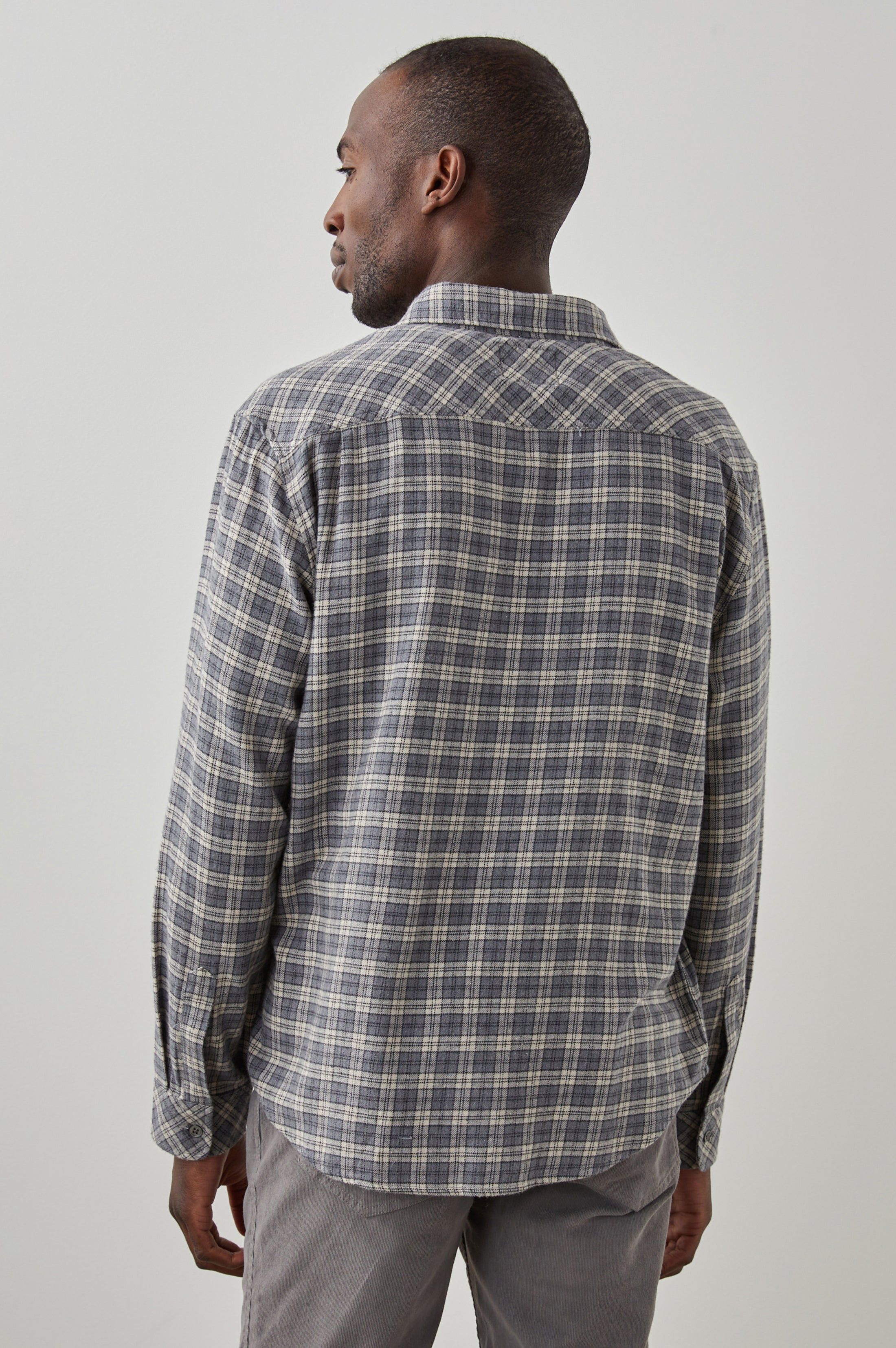 LENNOX SHIRT - CHARCOAL FLAX MELANGE sold by Rails product image thumbnail 6