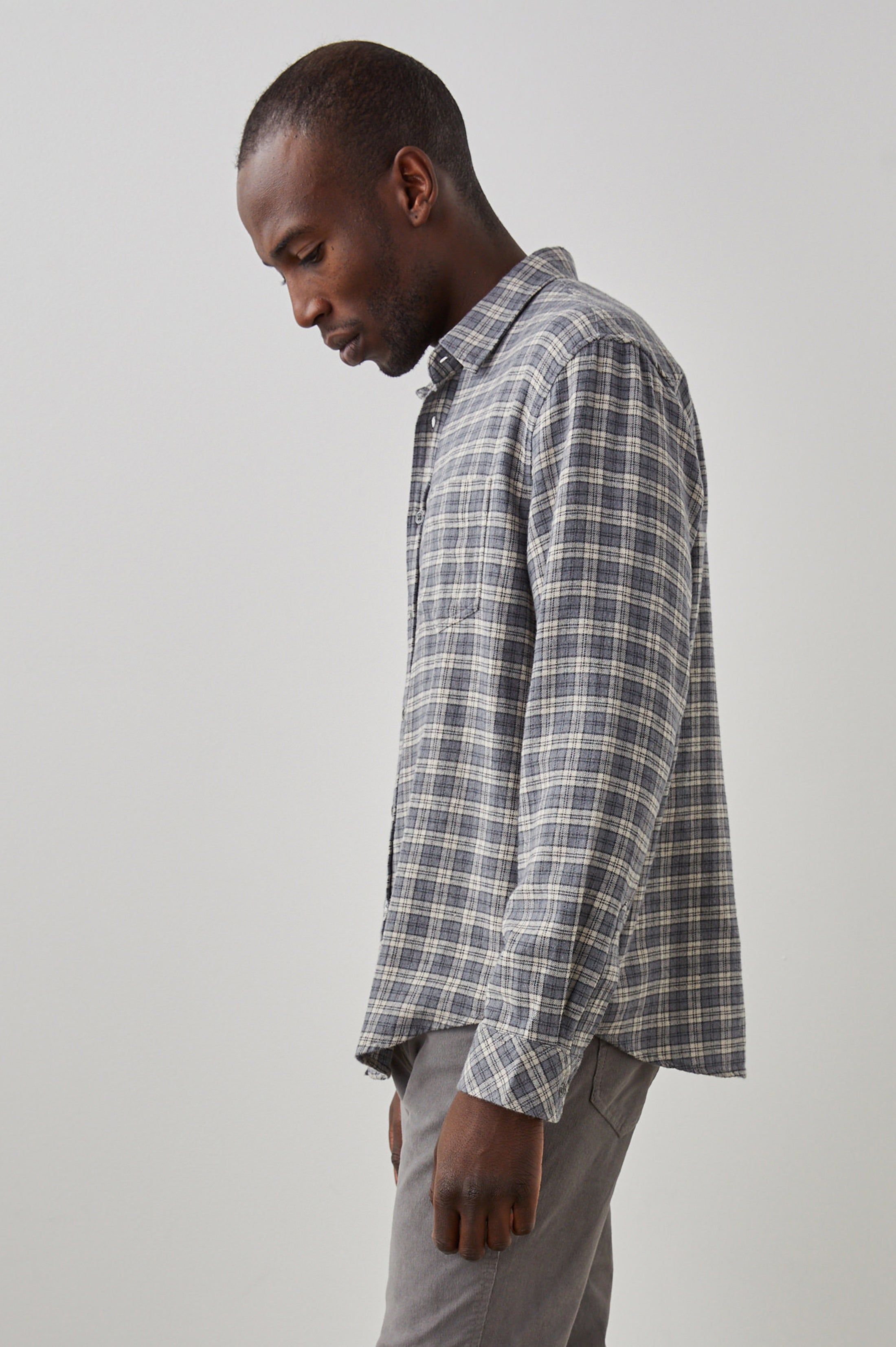 LENNOX SHIRT - CHARCOAL FLAX MELANGE sold by Rails product image thumbnail 4