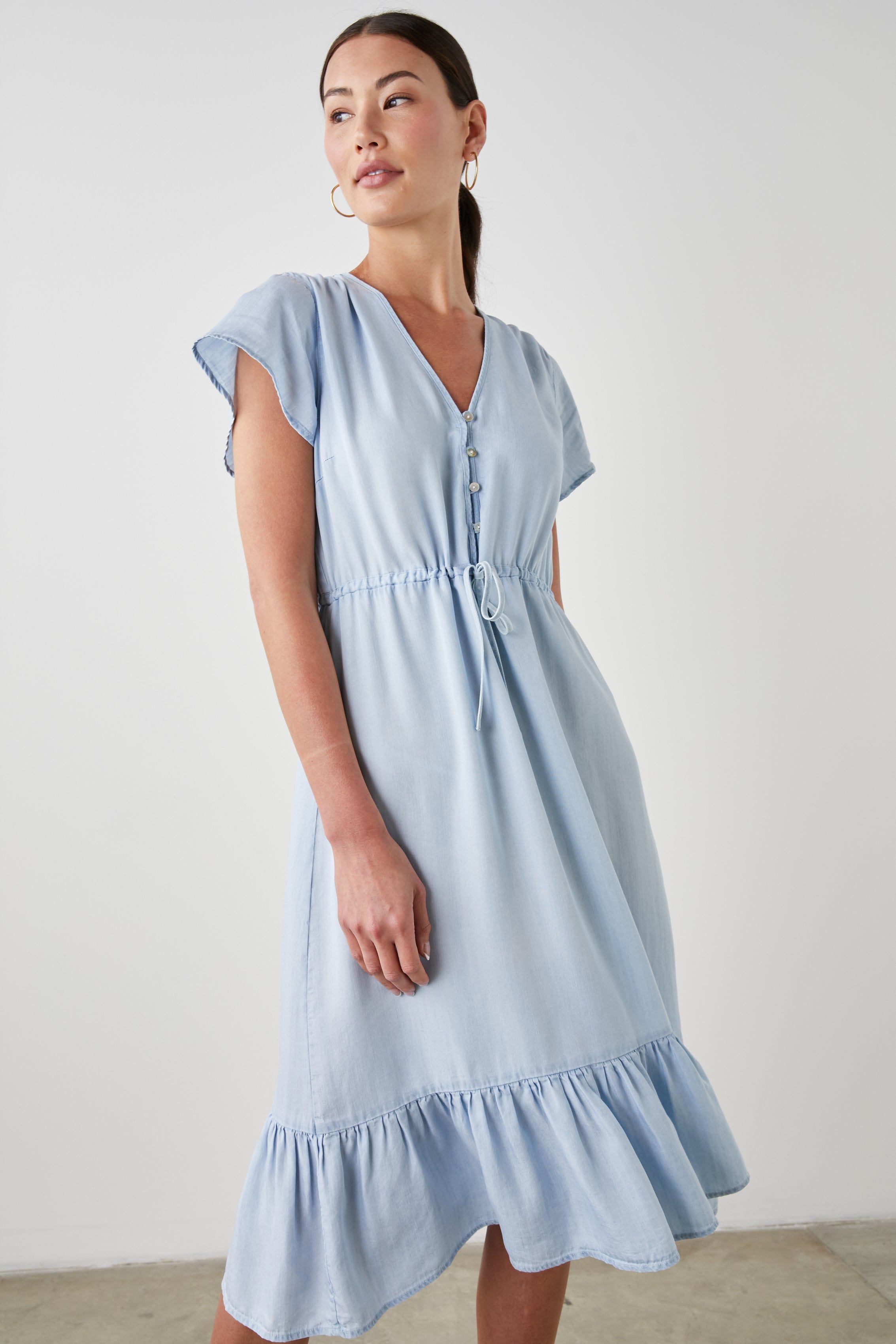 KIKI DRESS - LIGHT VINTAGE sold by Rails