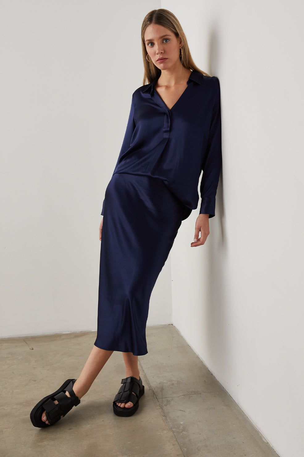 ANYA SKIRT - NAVY sold by Rails product image thumbnail 3