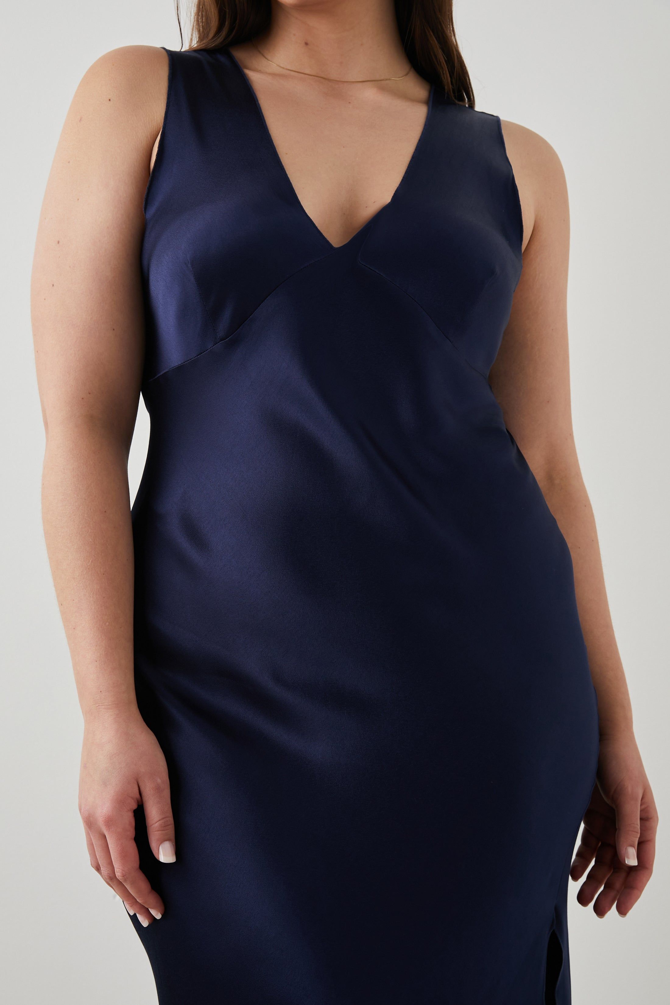 MONIQUE DRESS - NAVY sold by Rails product image thumbnail 8