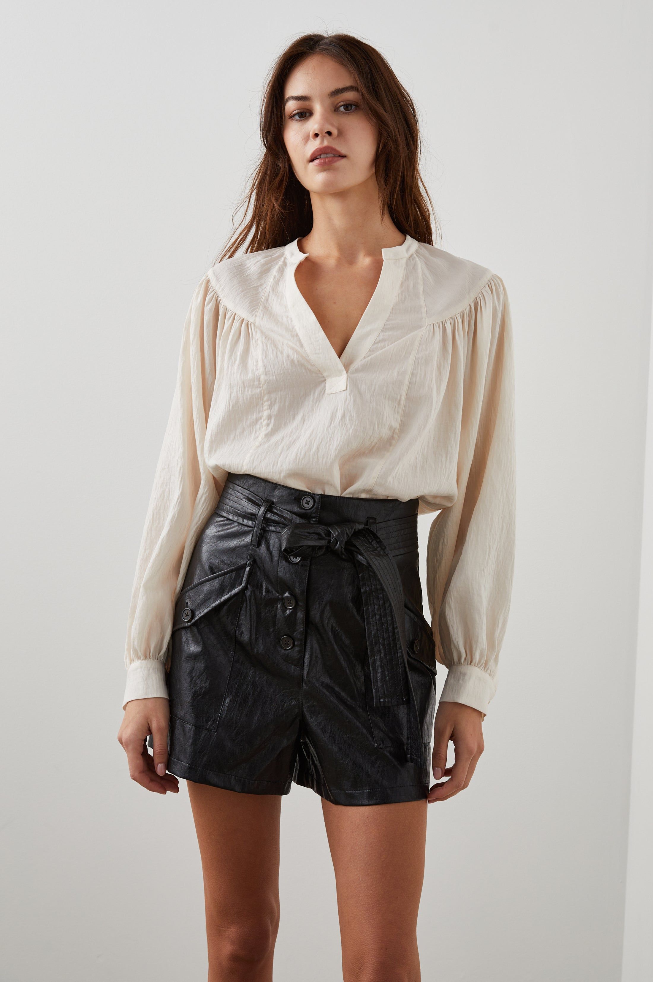 FABLE TOP - LOTUS sold by Rails product image thumbnail 2