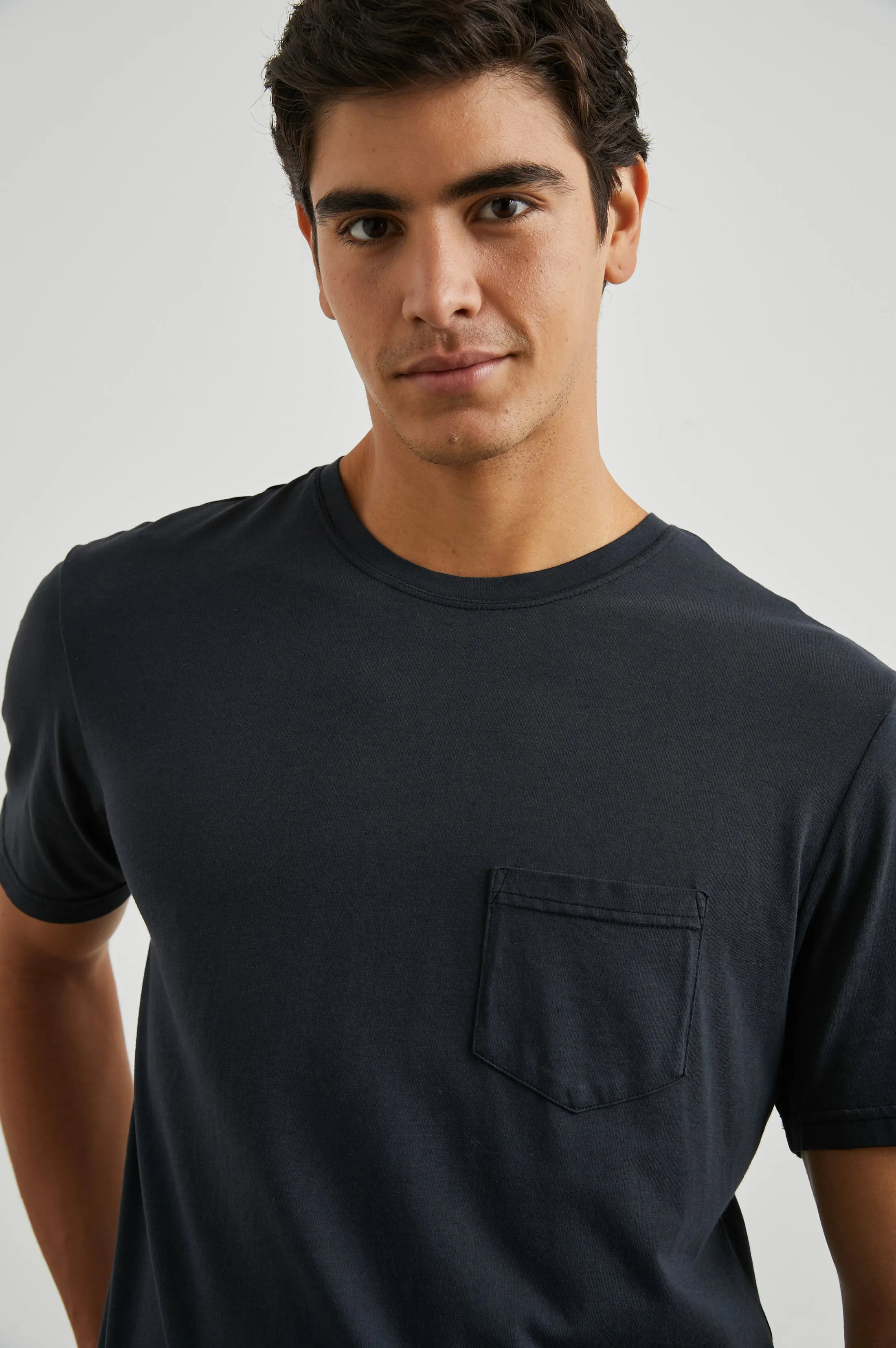 JOHNNY T-SHIRT - CARBON sold by Rails product image thumbnail 4