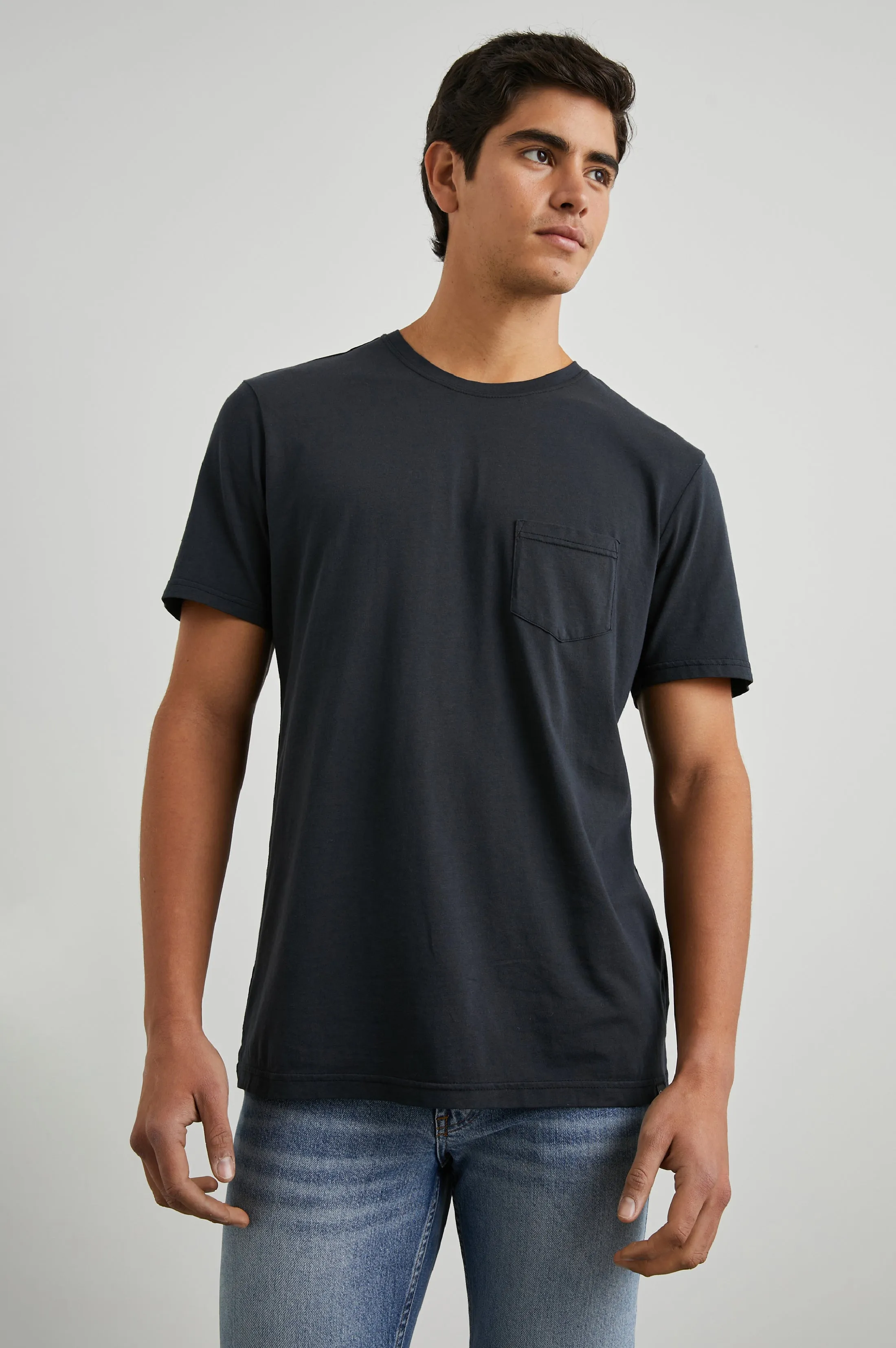 JOHNNY T-SHIRT - CARBON sold by Rails