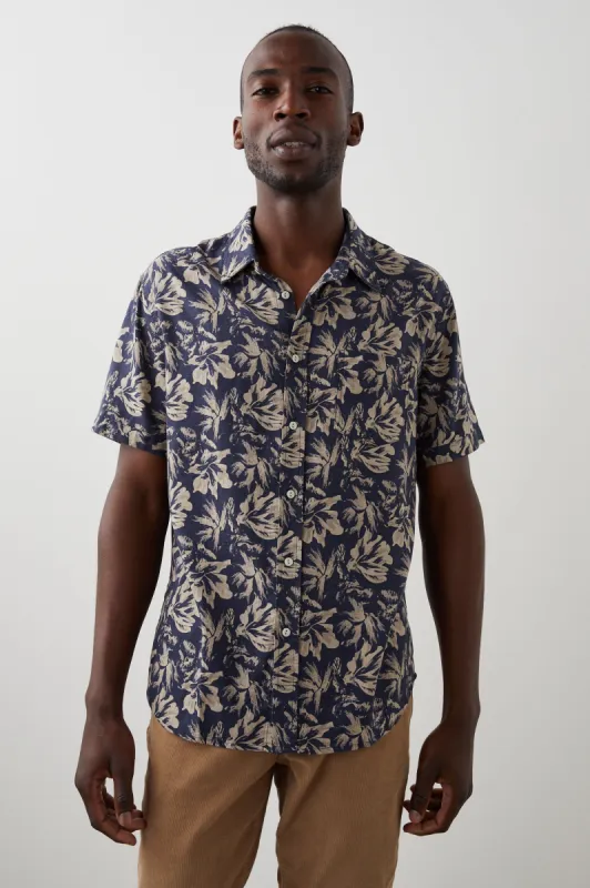 CARSON SHIRT - FLORAL EXPRESSION NAVY BROWN sold by Rails