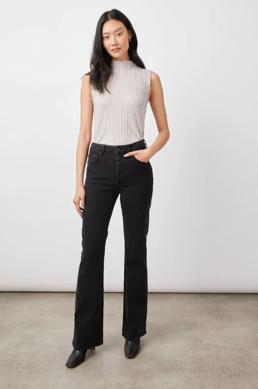 SUNSET SLIM BOOT - TARMAC sold by Rails