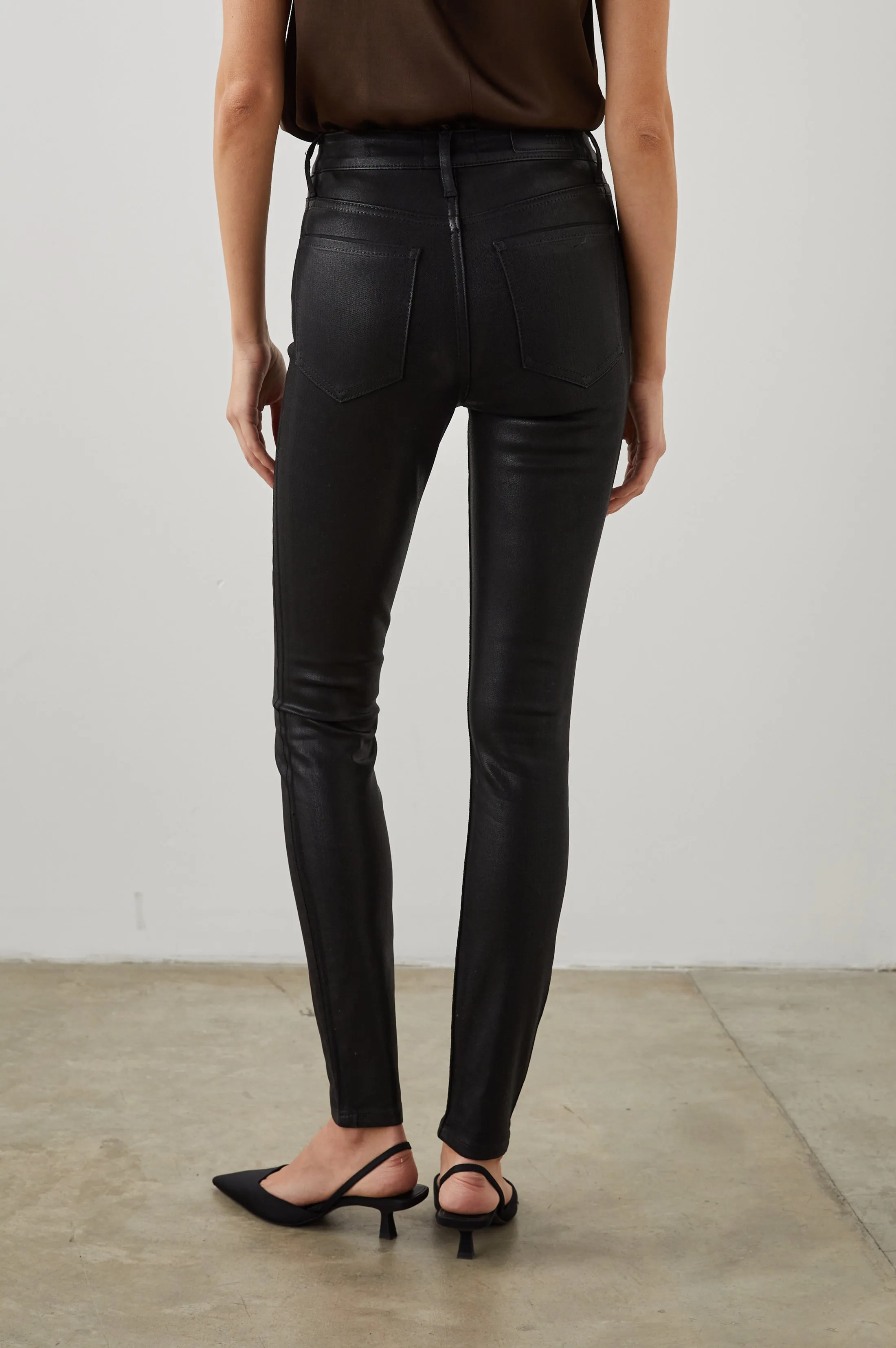 LARCHMONT SKINNY - COATED NOIR sold by Rails product image thumbnail 5
