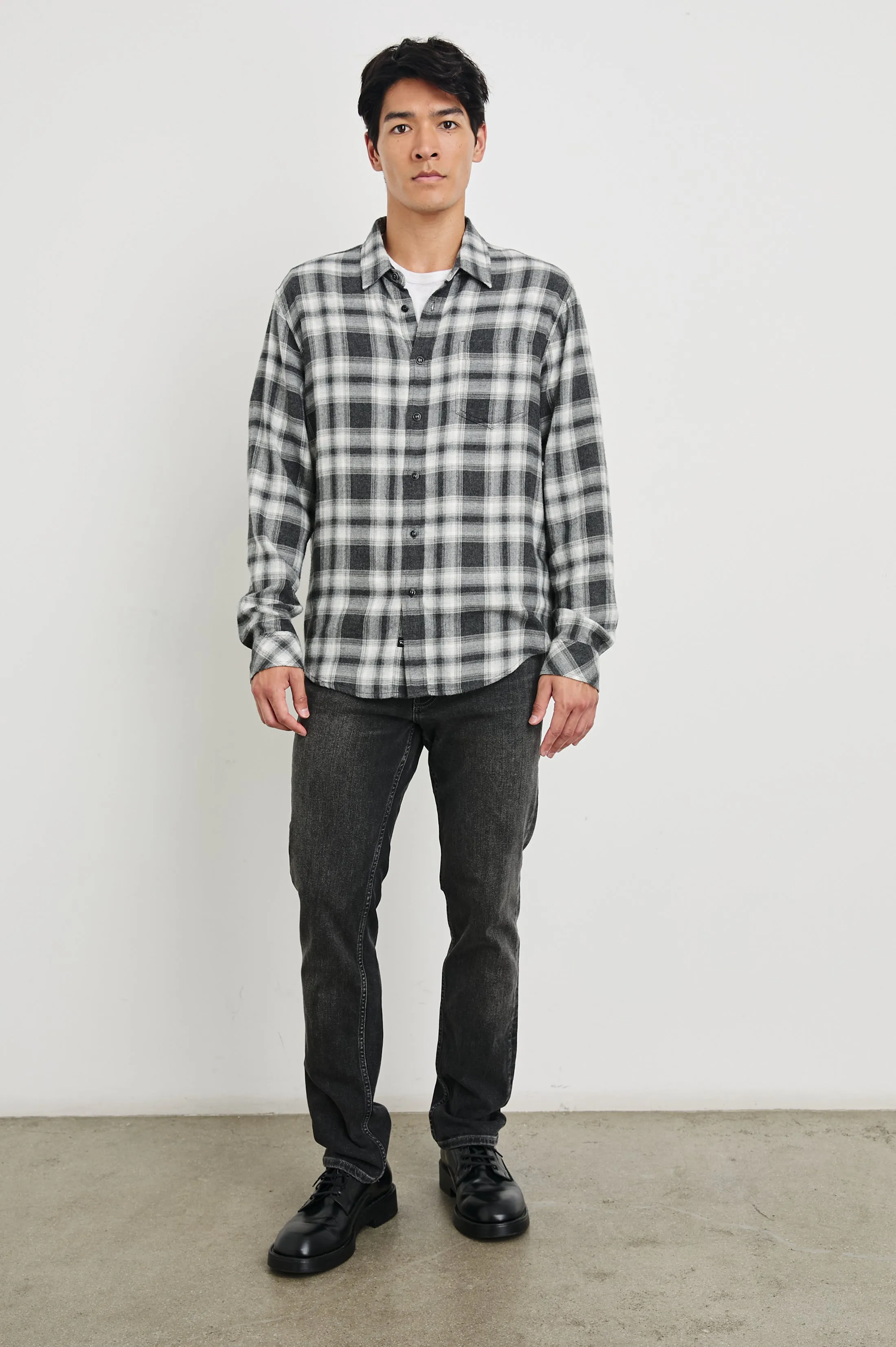 LENNOX SHIRT - BLACK OAK HAZE sold by Rails product image thumbnail 4