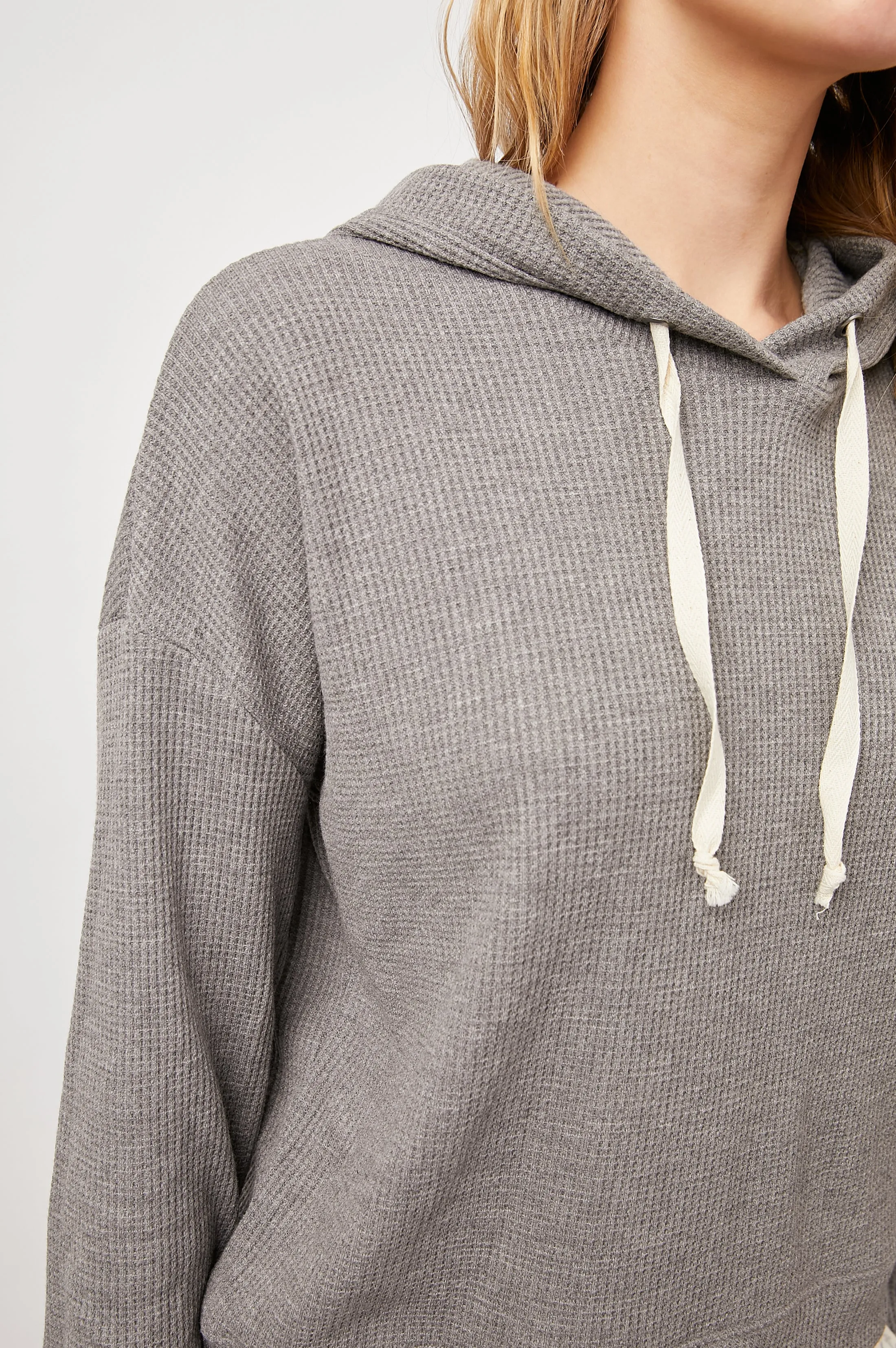 MURRAY HOODIE - HEATHER GREY sold by Rails product image thumbnail 2