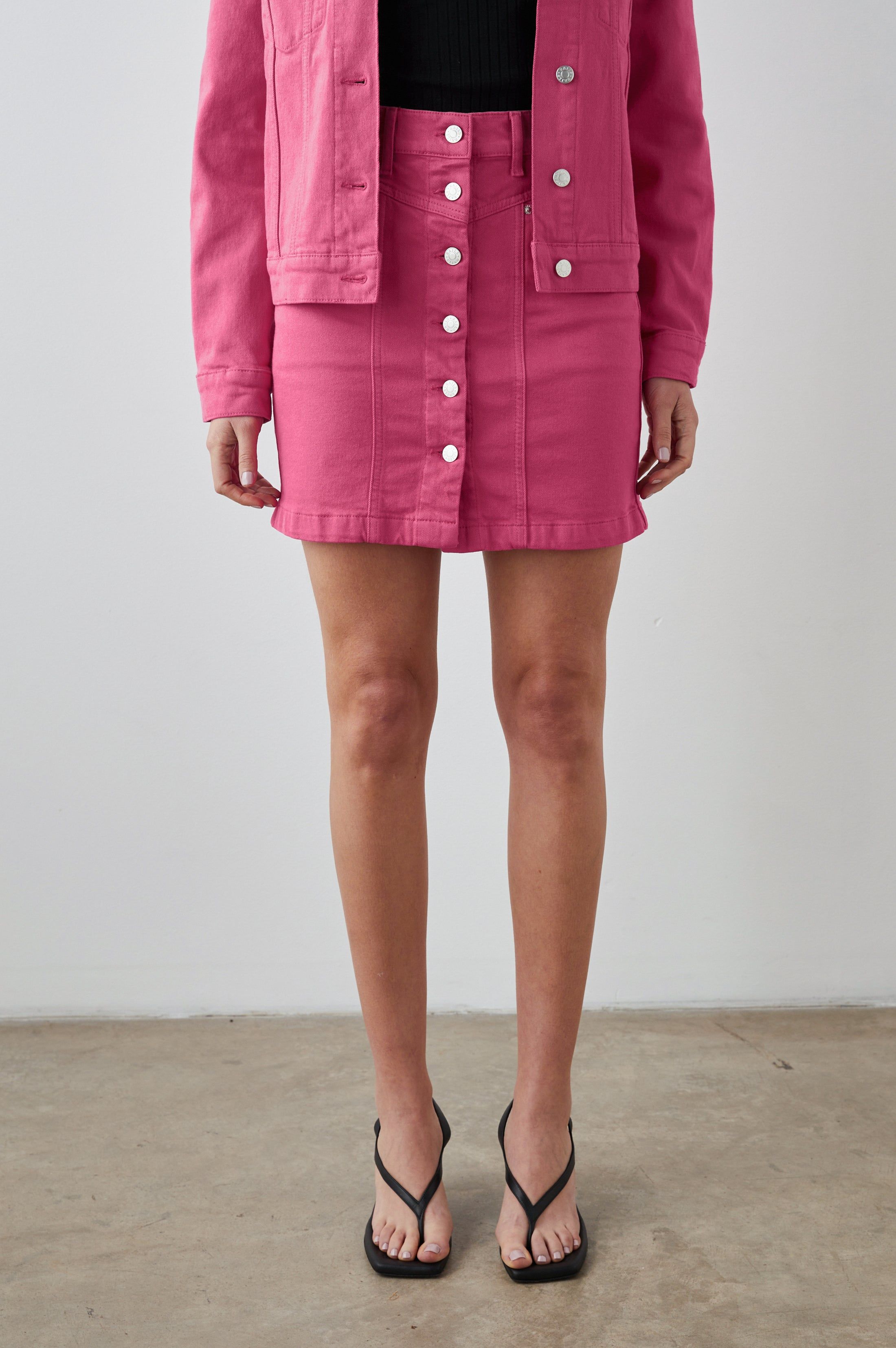 CANYON SKIRT - HIBISCUS sold by Rails