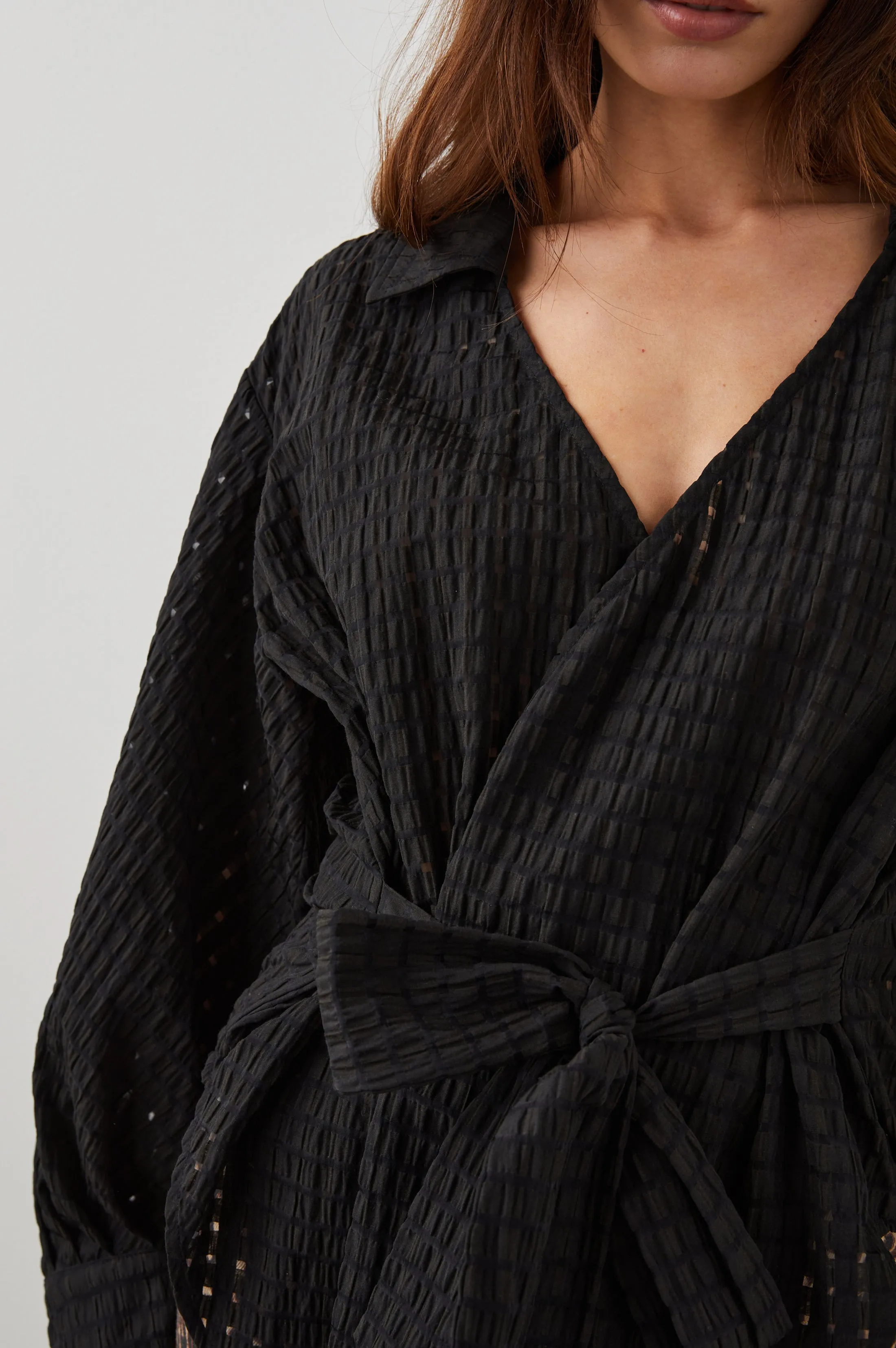 EILEEN TOP - BLACK SEERSUCKER sold by Rails product image thumbnail 2