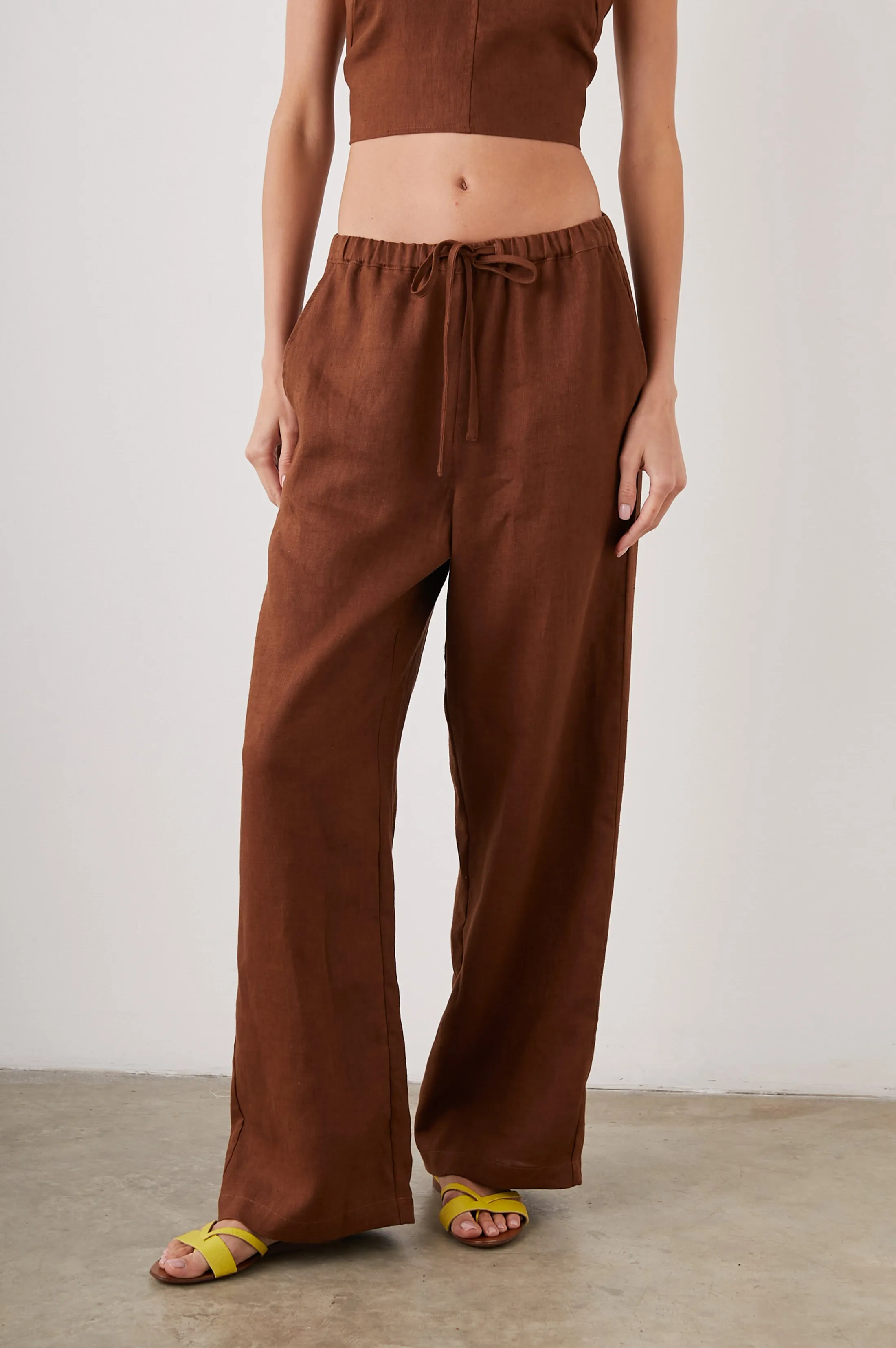 EMMIE PANT - CACAO sold by Rails