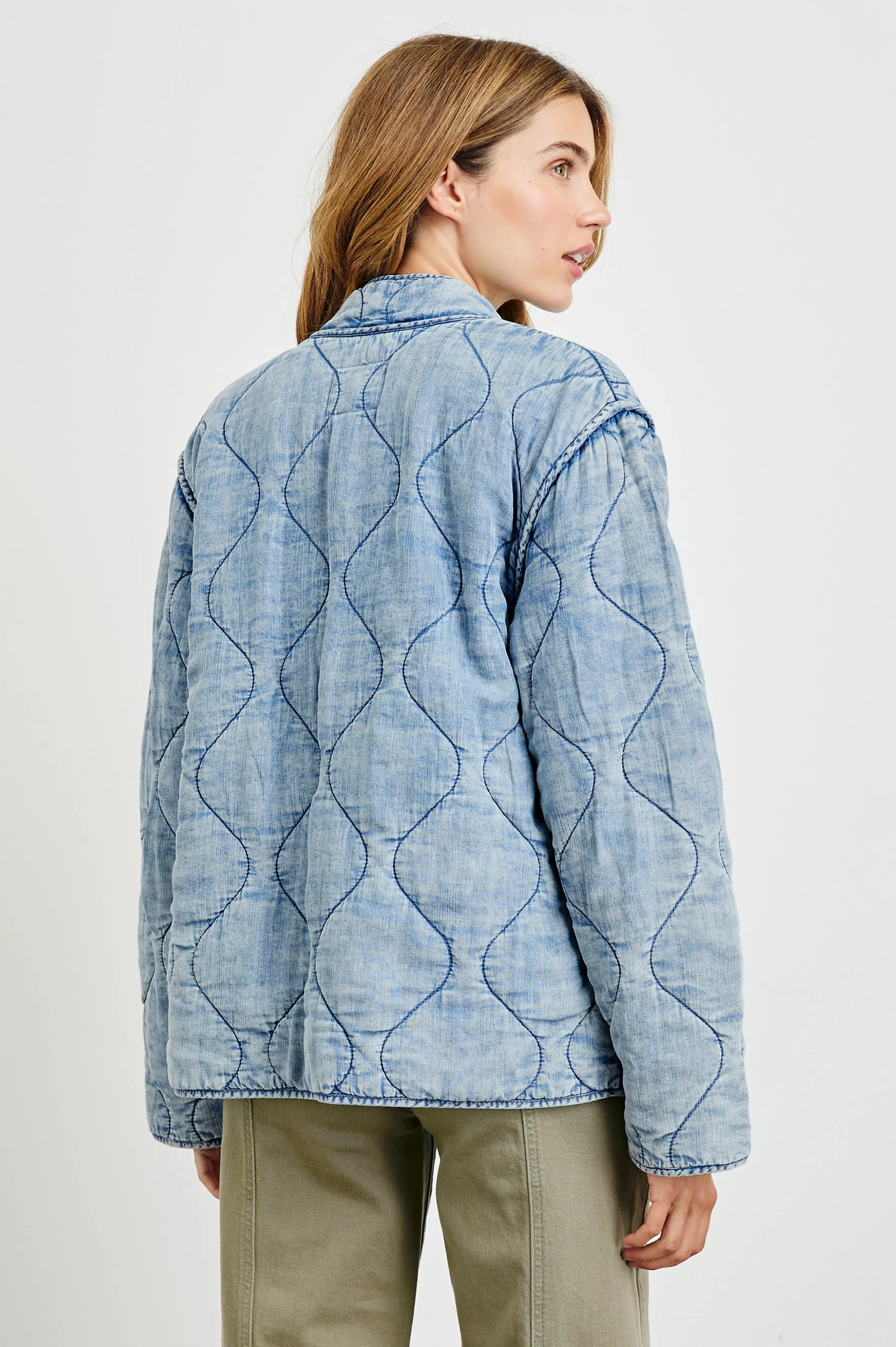 DENVER JACKET - MED VINTAGE
CLOUD WASH sold by Rails product image thumbnail 5