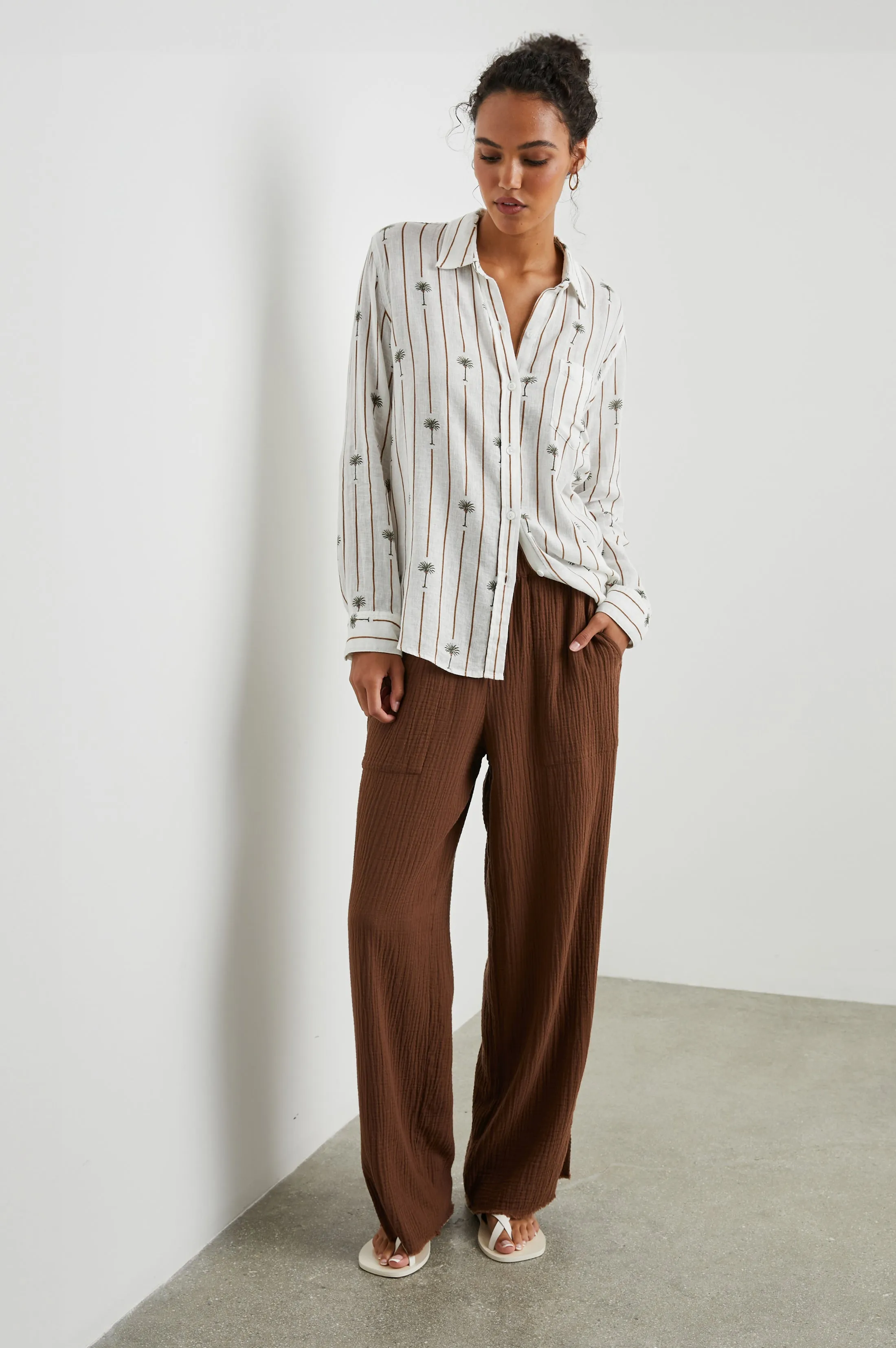 LEON PANT - CACAO sold by Rails product image thumbnail 3