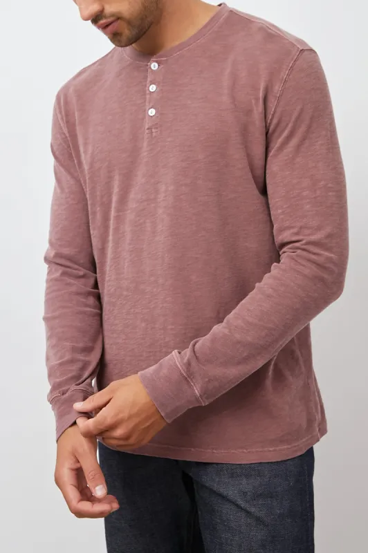 SKHI HENLEY - BRICK sold by Rails