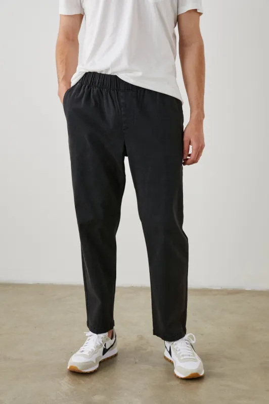 JULIAN PANT - WASHED BLACK sold by Rails