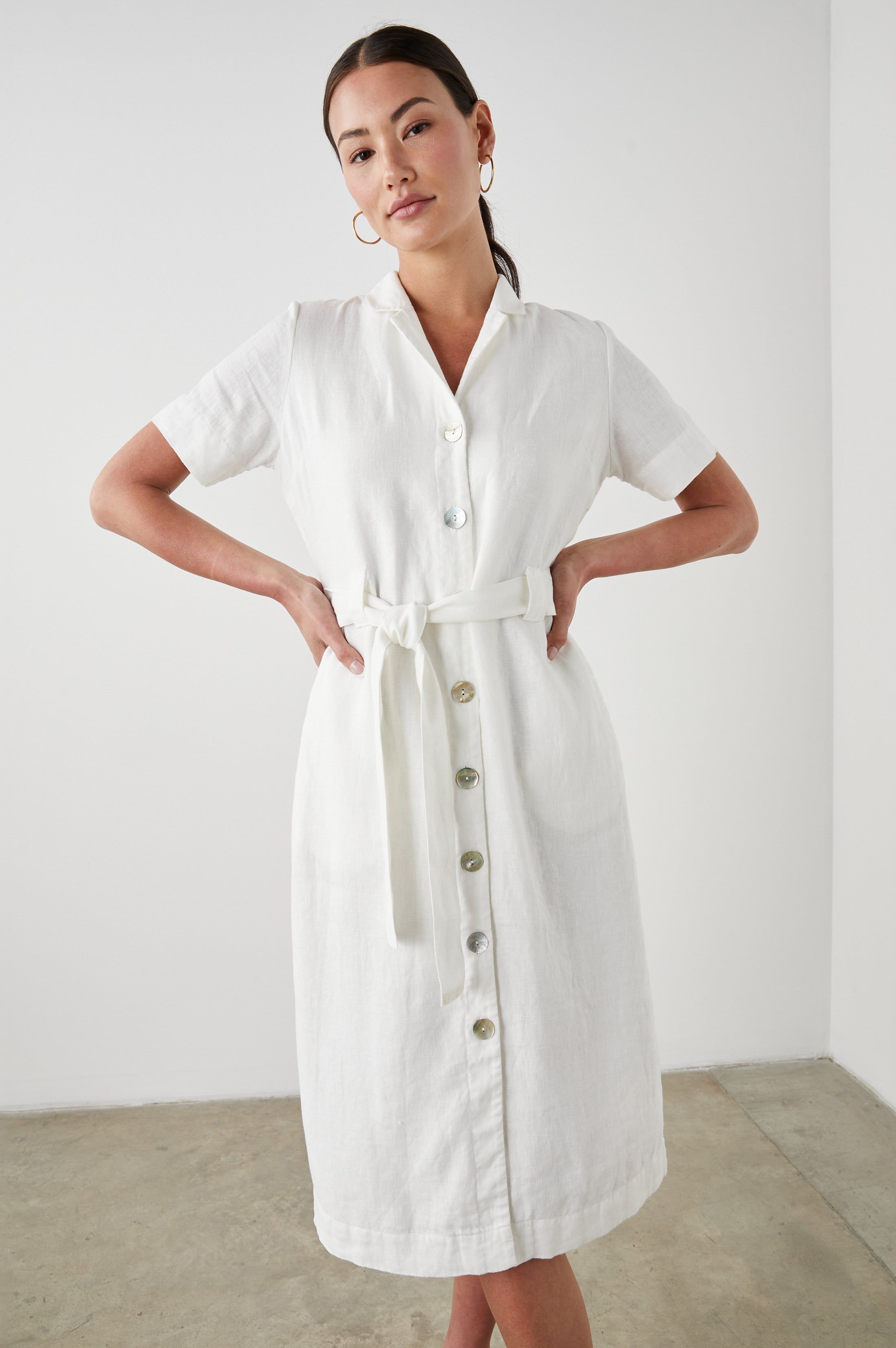 DIANE DRESS - WHITE sold by Rails