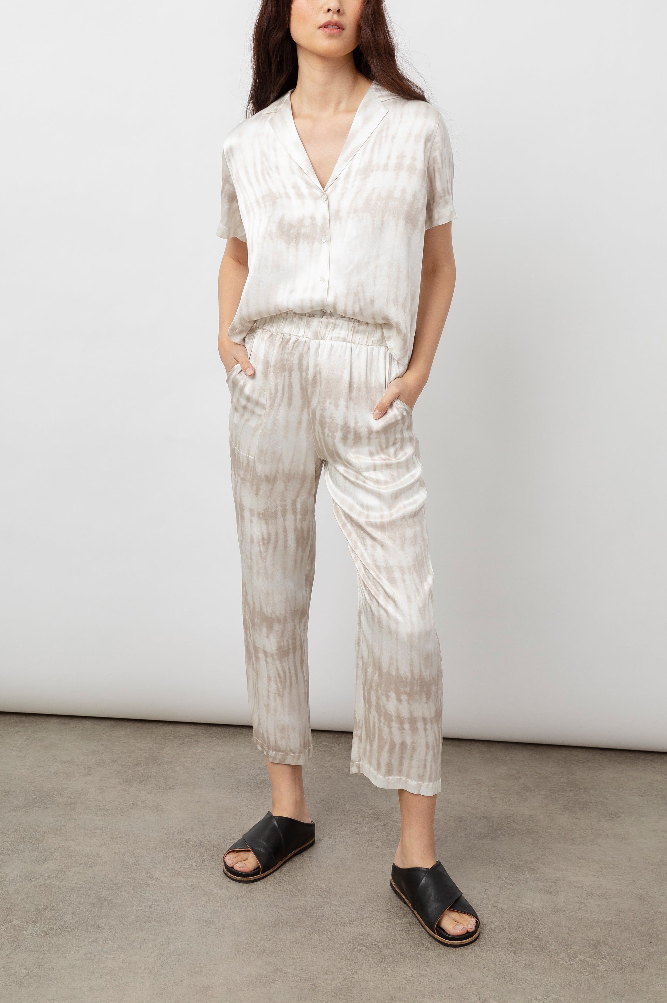 MASON PANT - SAND TIDE sold by Rails