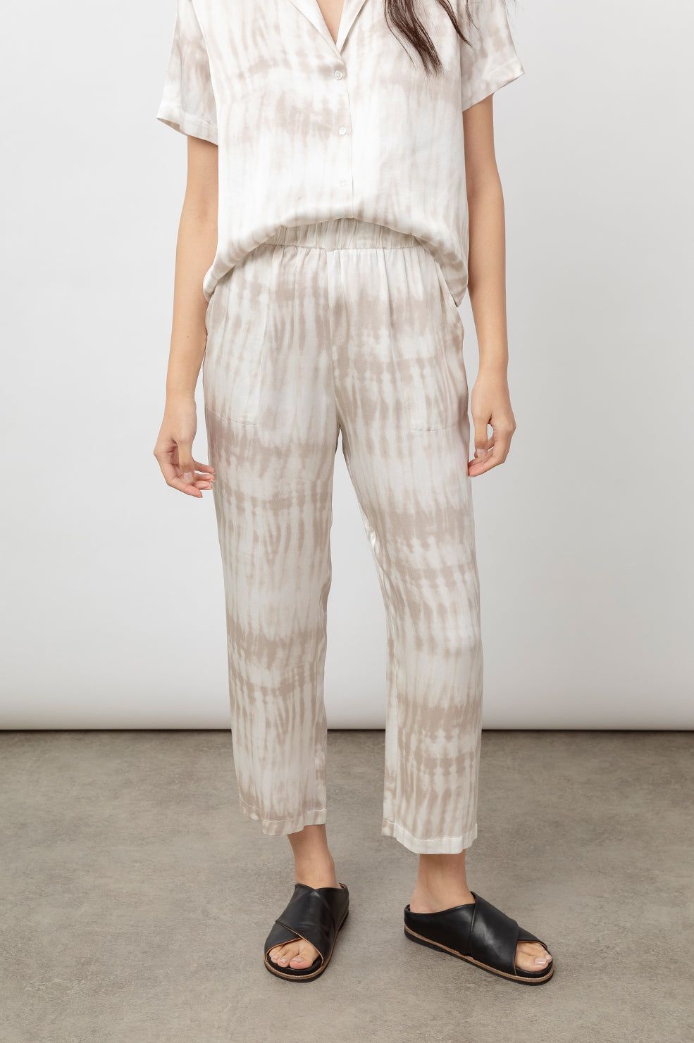 MASON PANT - SAND TIDE sold by Rails