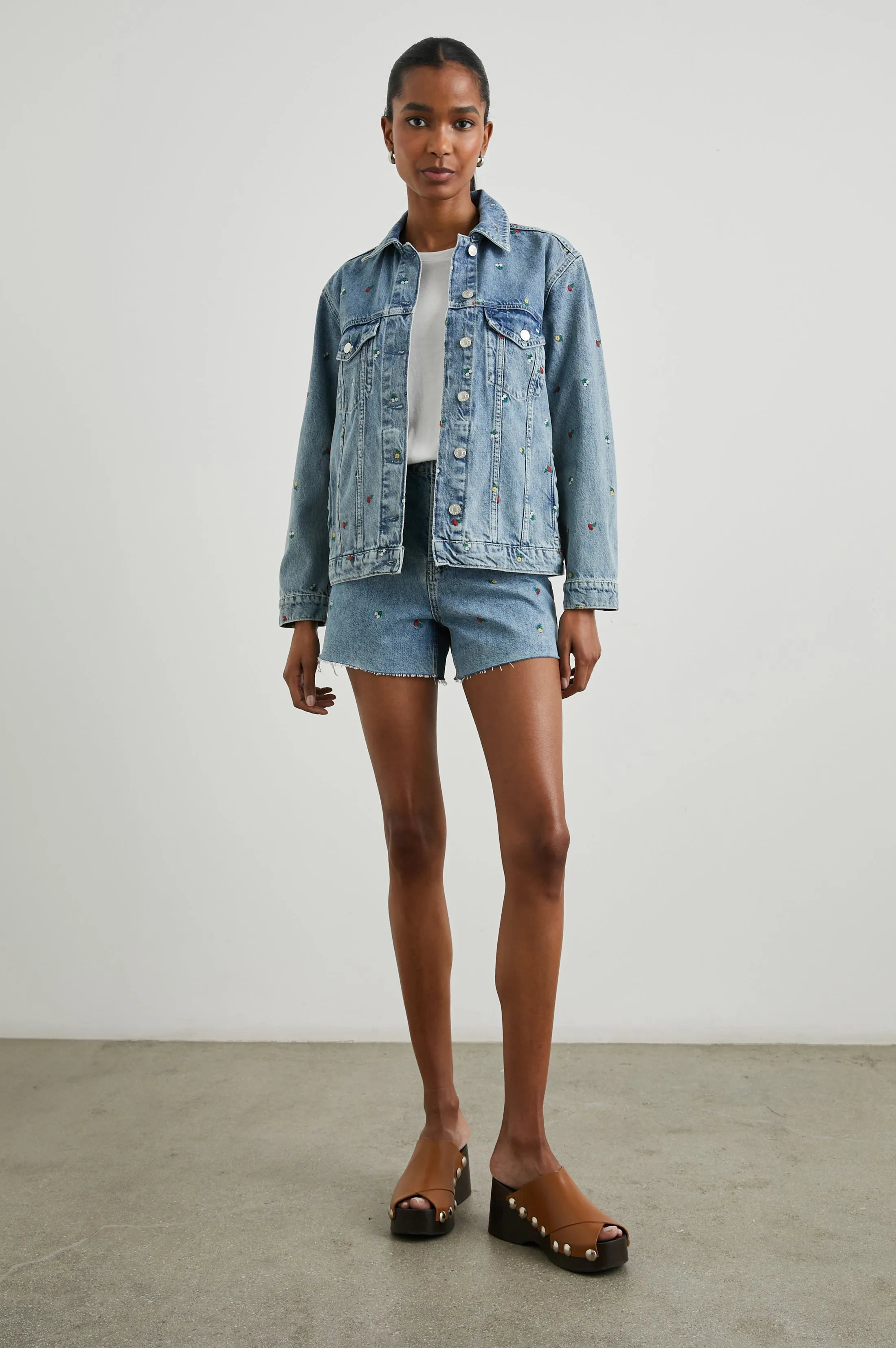 ZUMA SHORT - FLOWER FIELD sold by Rails product image thumbnail 4