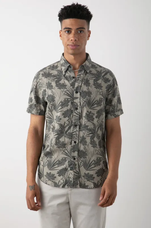 CARSON SHIRT - JUNGLE FOLIAGE OLIVE sold by Rails