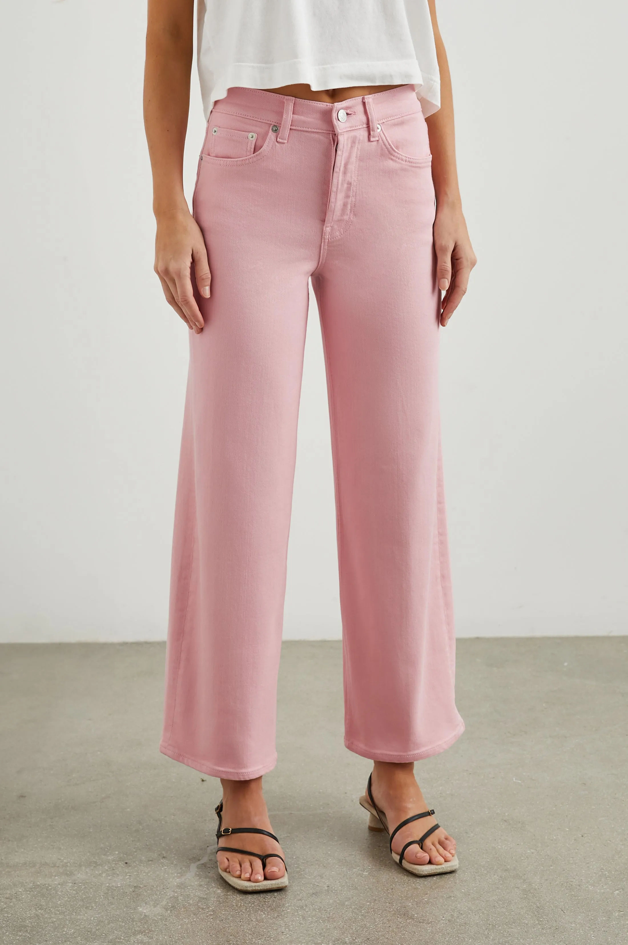 GETTY CROP WIDE LEG - BUBBLE GUM sold by Rails