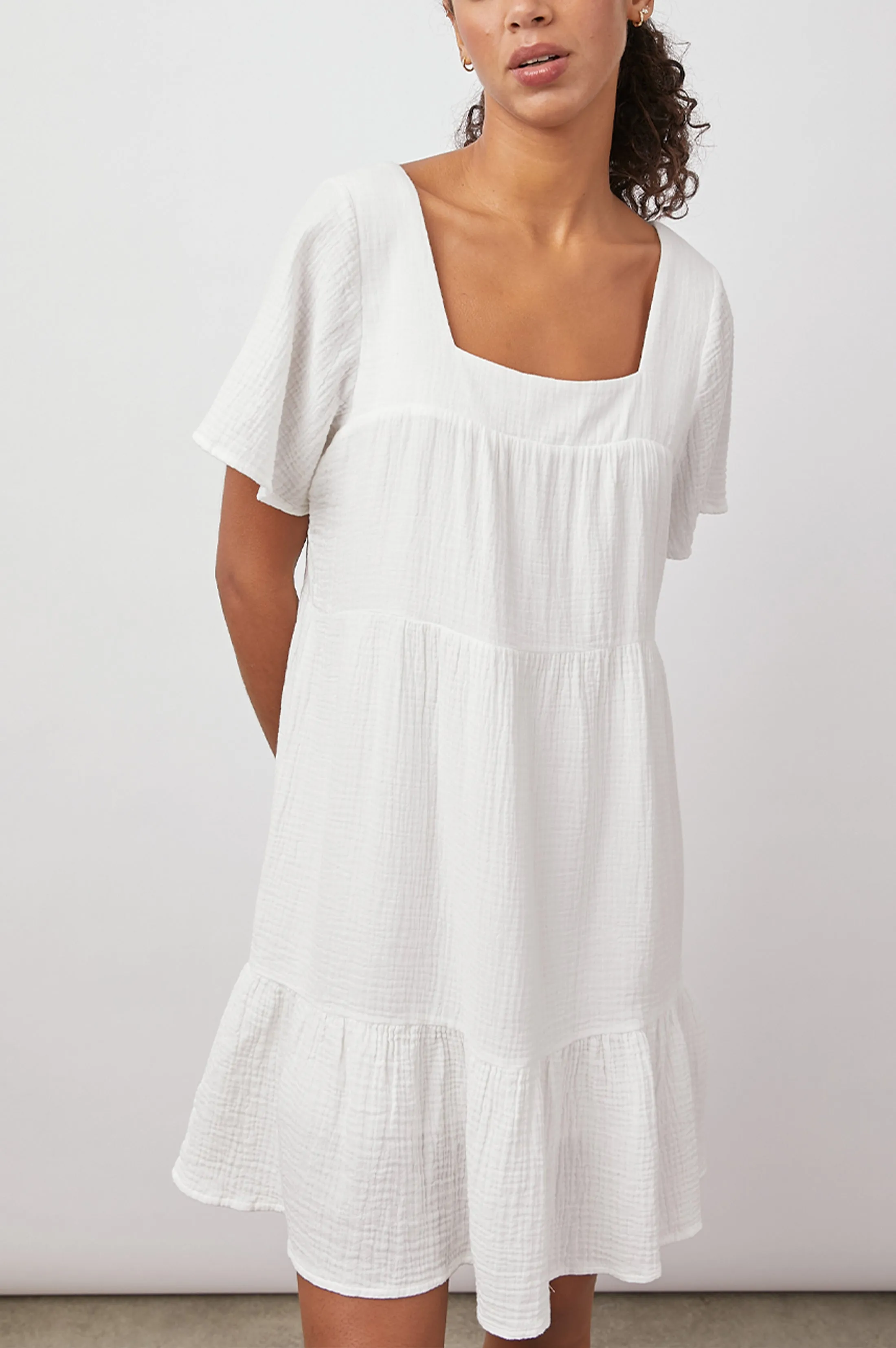 VALENTINA DRESS - WHITE sold by Rails