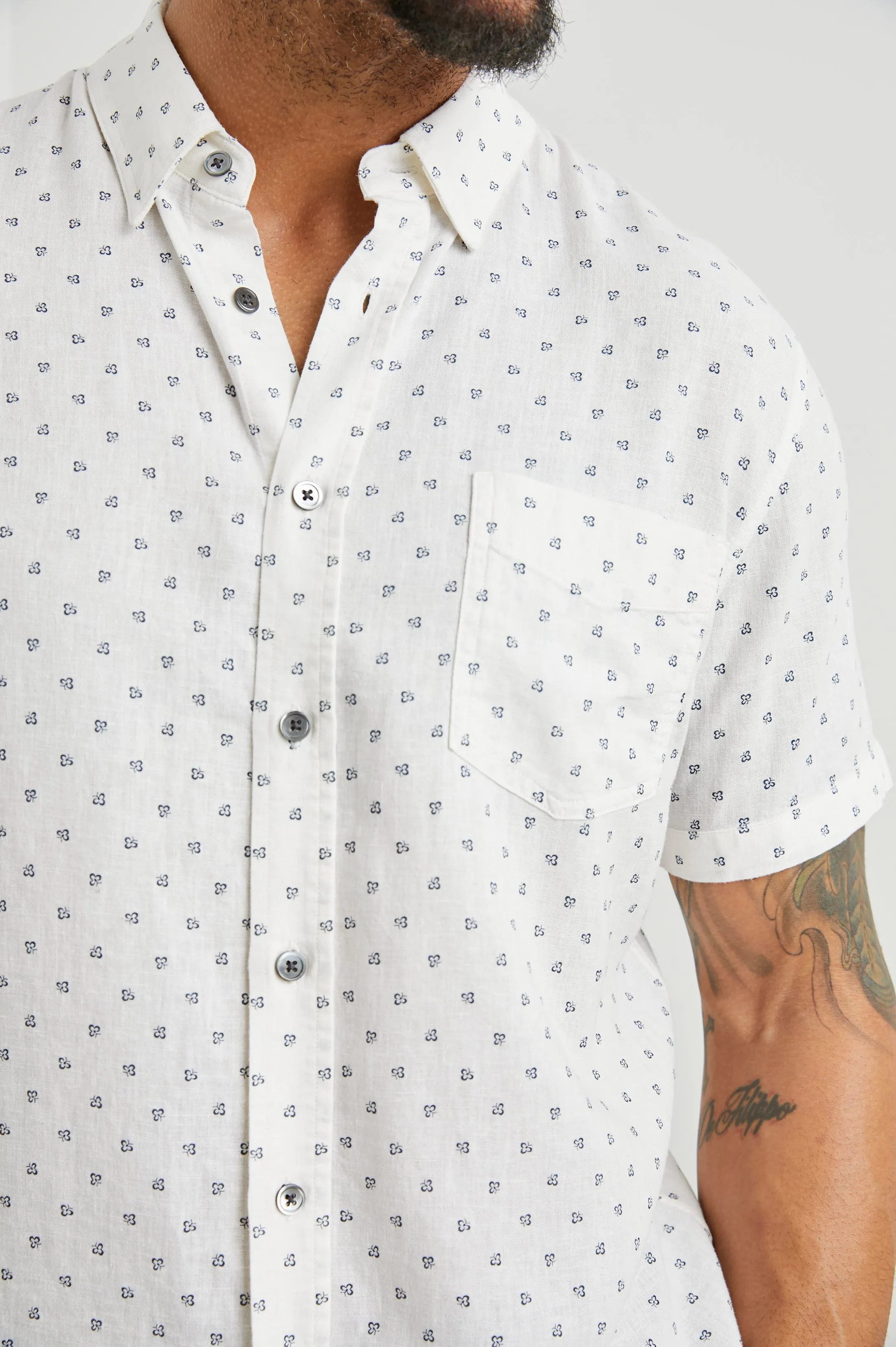 CARSON SHIRT - AUTUMN CALICO WHITE sold by Rails product image thumbnail 2