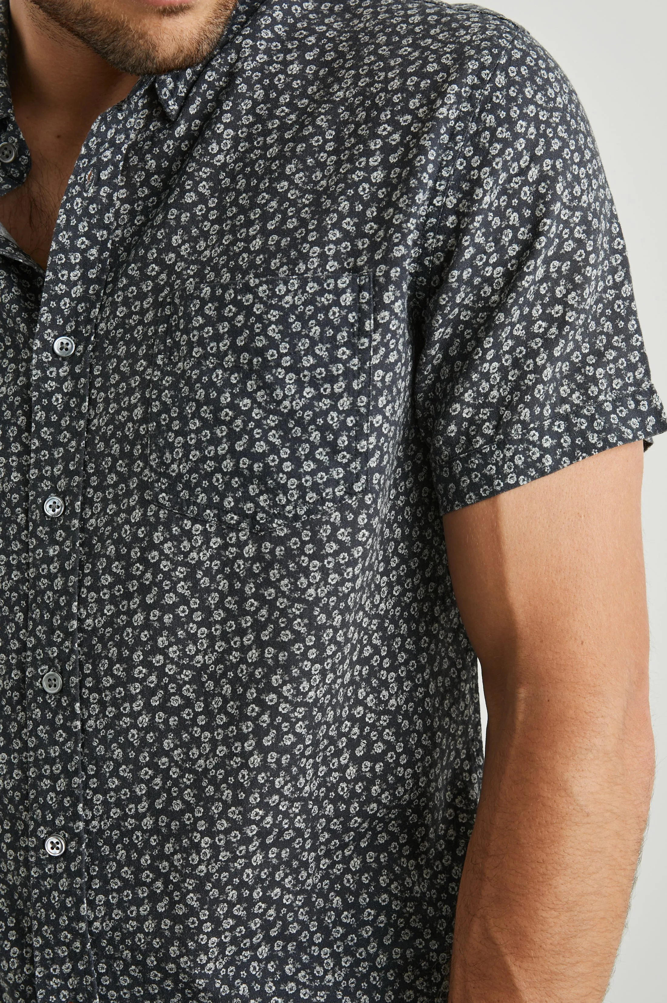 CARSON SHIRT - FLOWER CART ONYX sold by Rails