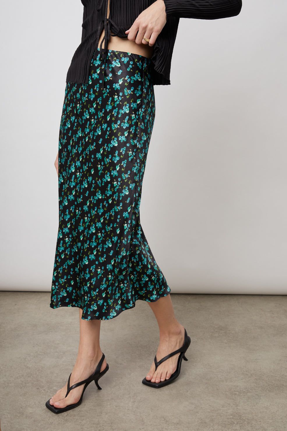 ANYA SKIRT - MINT FLORAL sold by Rails product image thumbnail 3