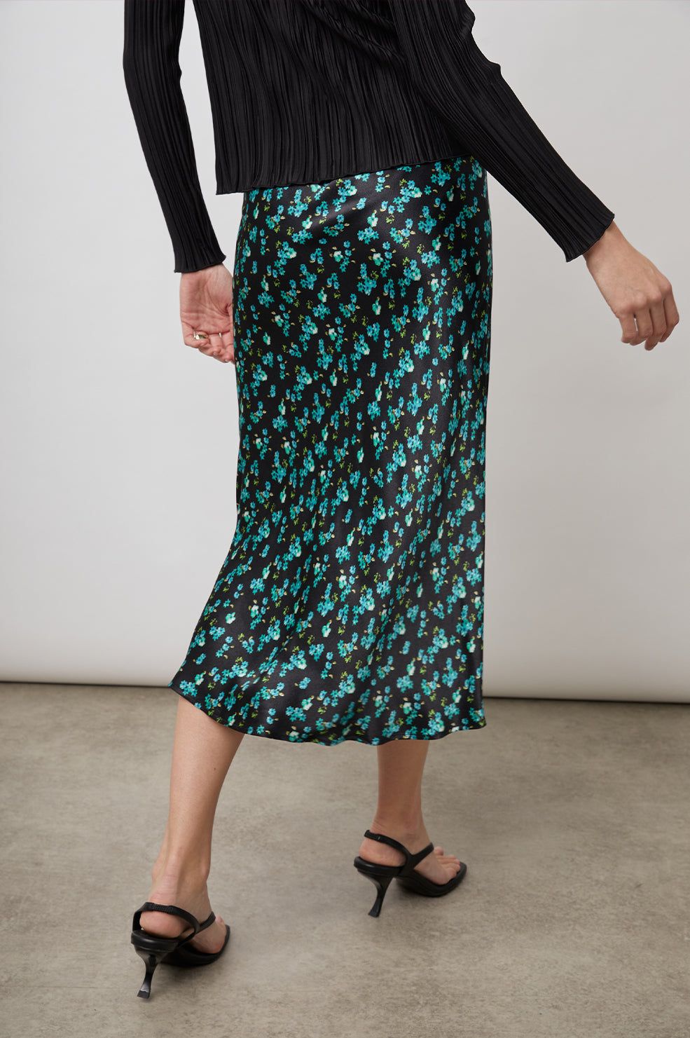 ANYA SKIRT - MINT FLORAL sold by Rails product image thumbnail 4