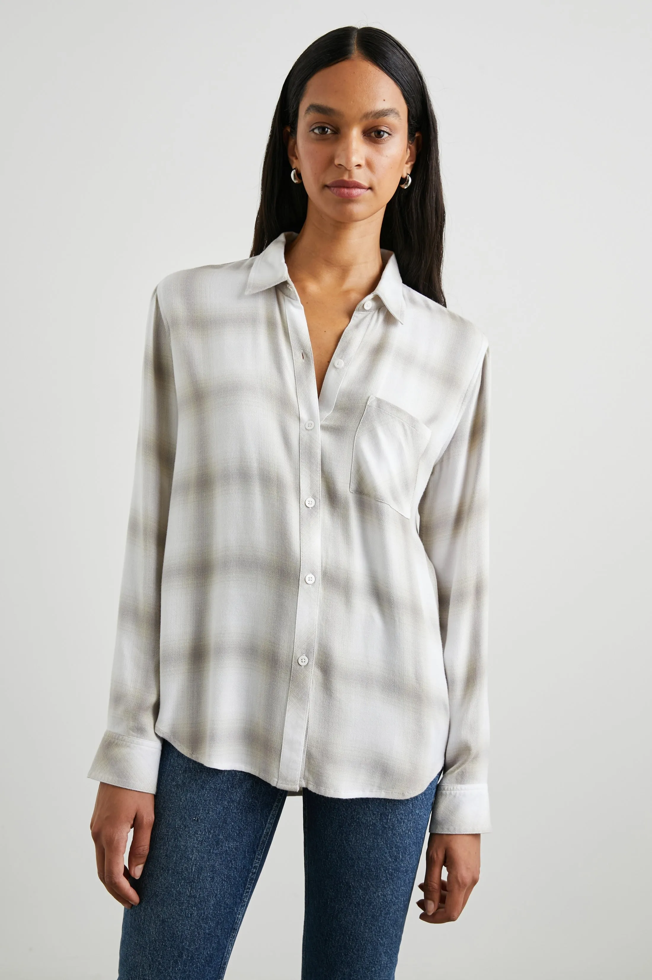 HUNTER SHIRT - DOVE PEARL sold by Rails
