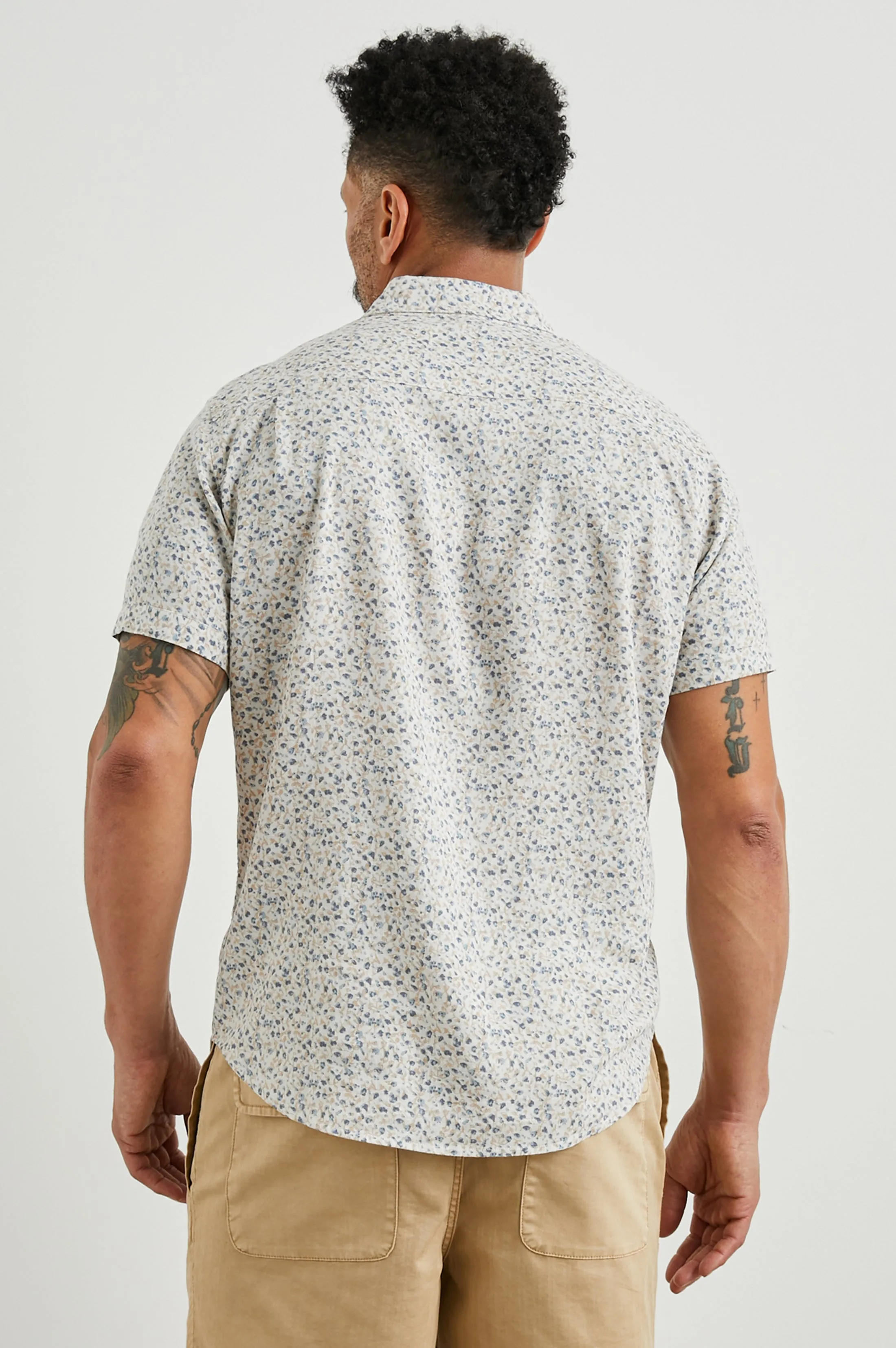CARSON SHIRT - SPRING BLOSSOM PARCHMENT sold by Rails product image thumbnail 5