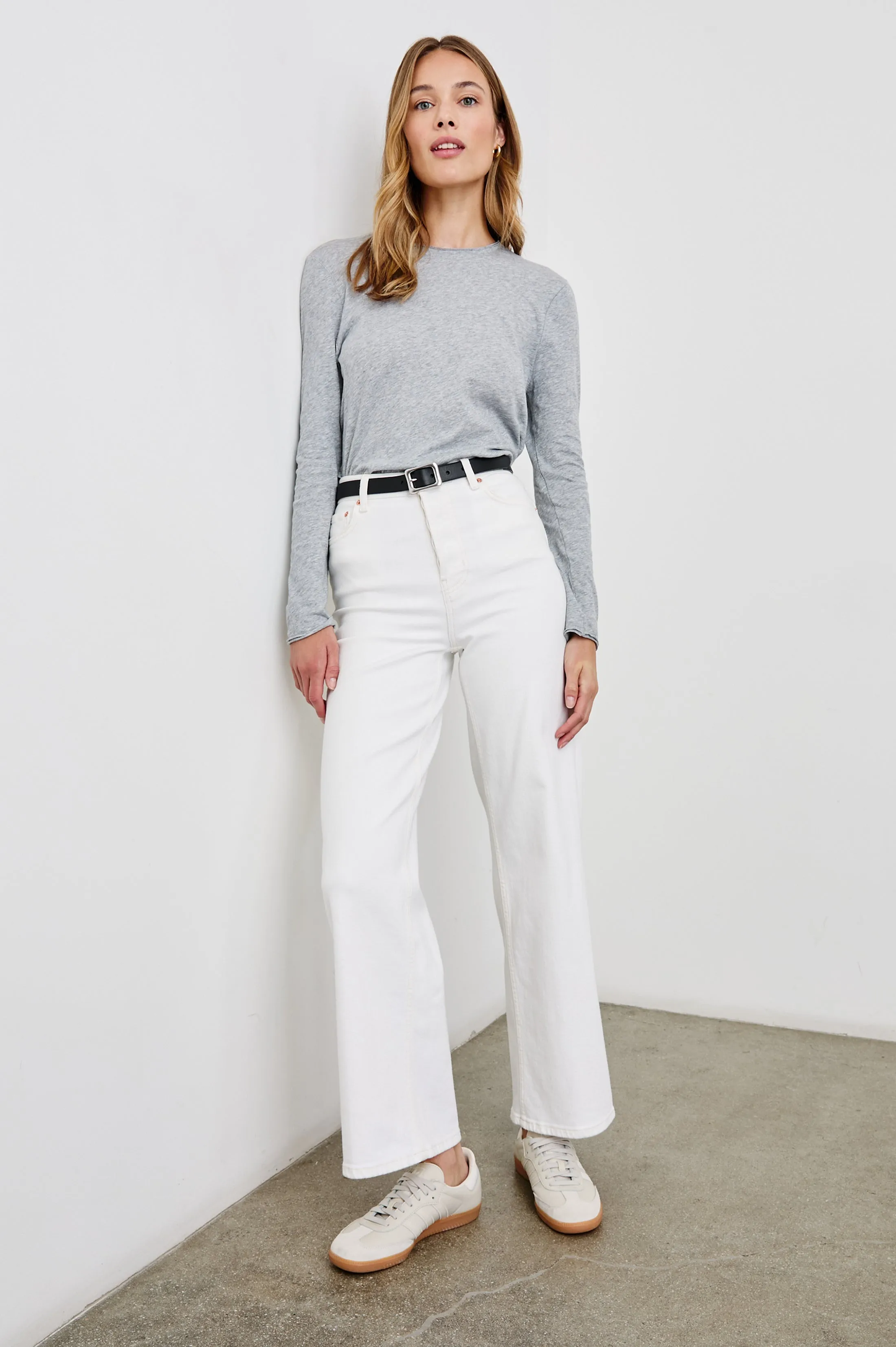 LONG SLEEVE CREW NECK T-SHIRT - HEATHER GREY sold by Rails product image thumbnail 3