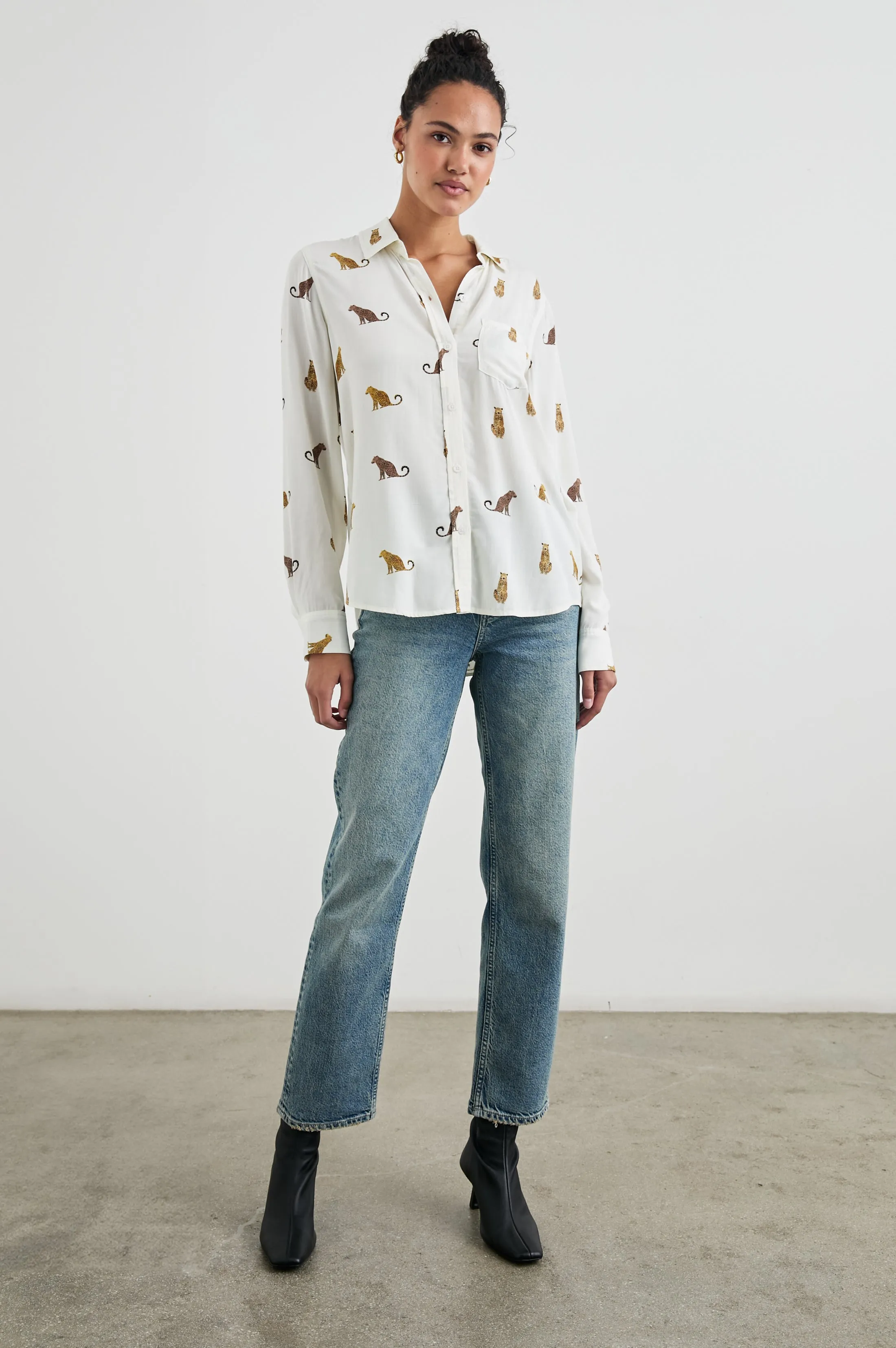 KATHRYN SHIRT - WILD ANIMALS sold by Rails product image thumbnail 5