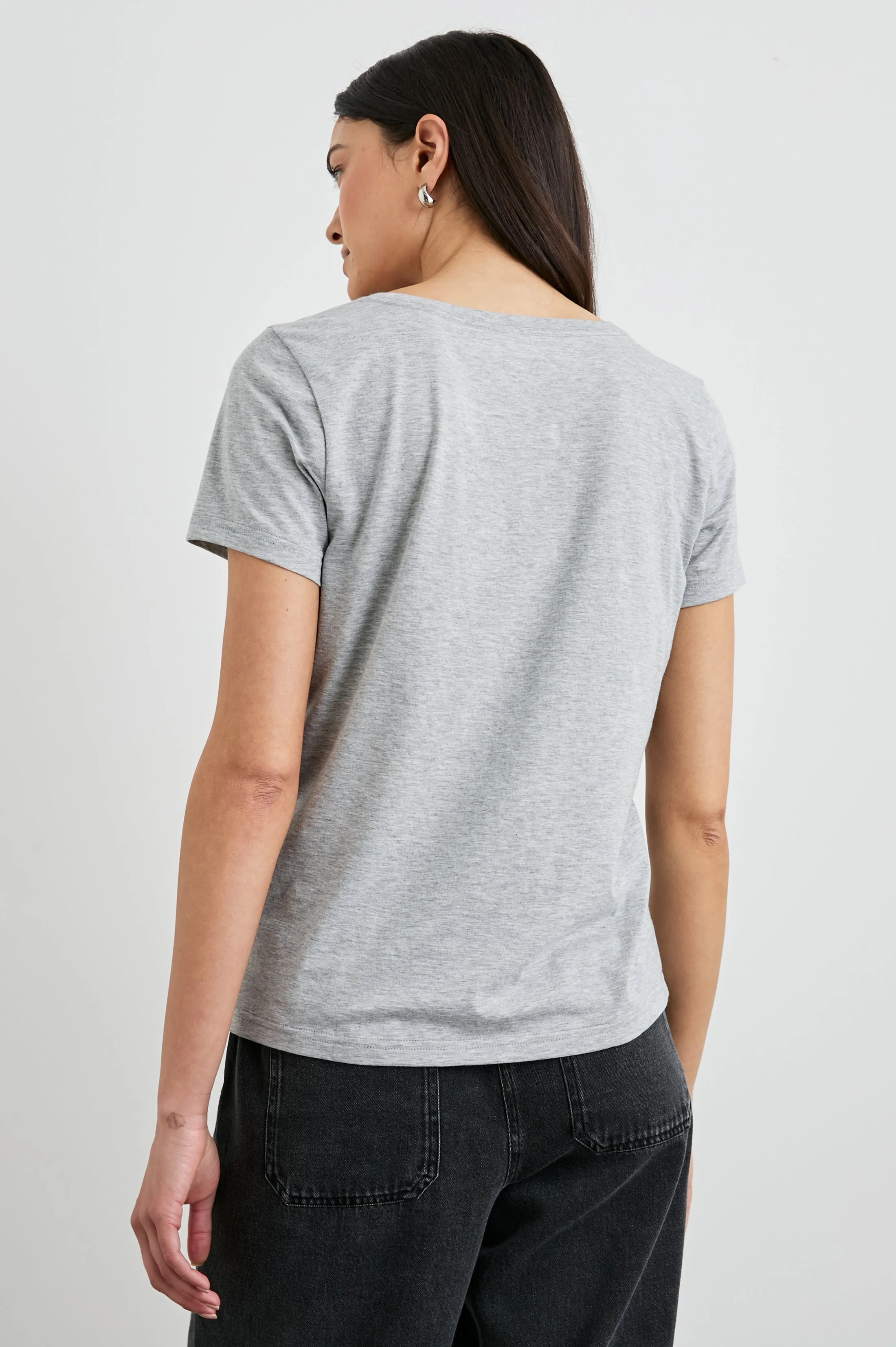 CLASSIC V NECK T-SHIRT - HEATHER GREY sold by Rails product image thumbnail 4