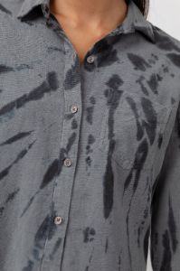 INGRID RAW HEM SHIRT - SMOKE SWIRL sold by Rails