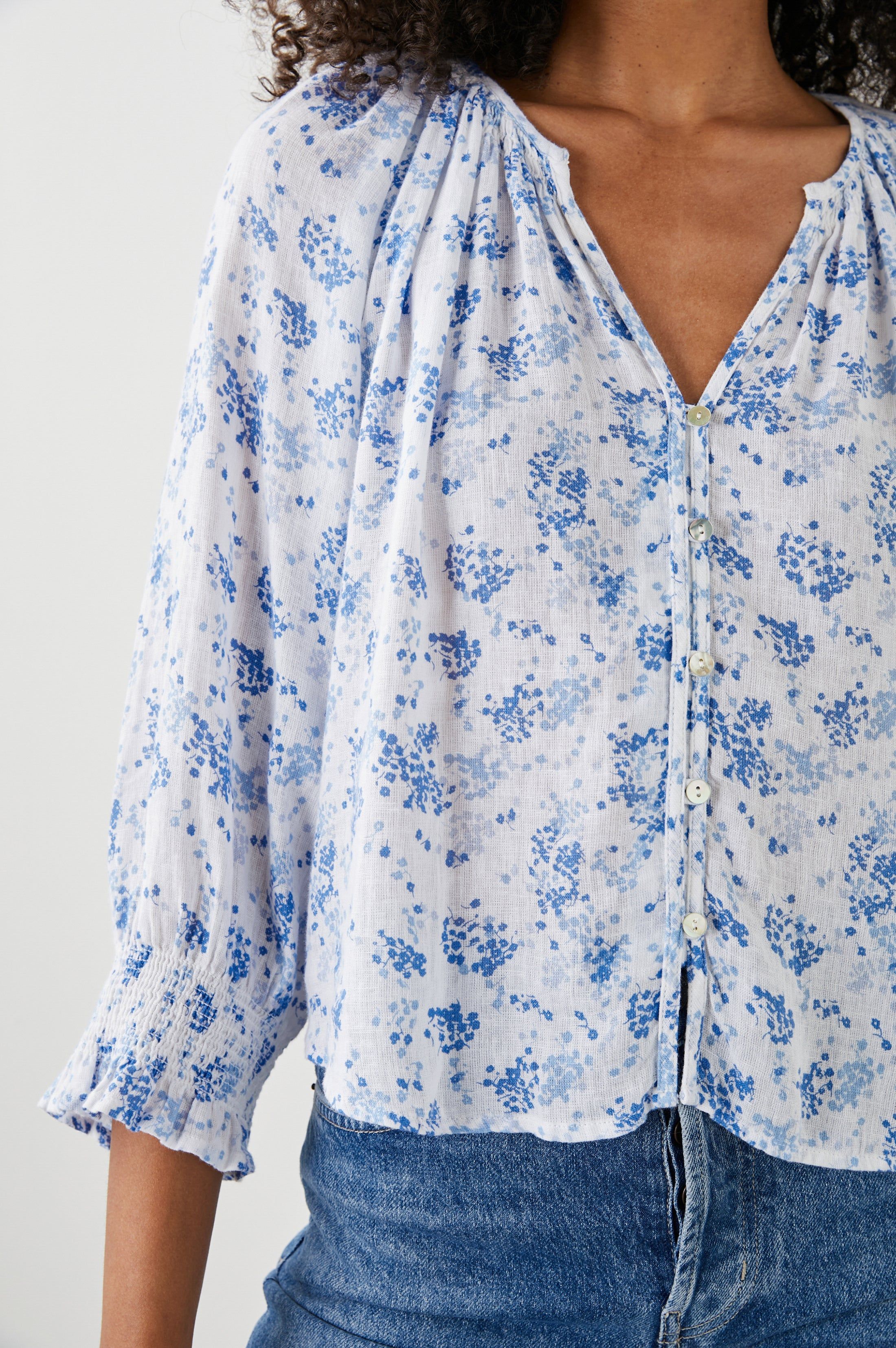 MARIAH TOP - BLUE BLOSSOMS sold by Rails product image thumbnail 2