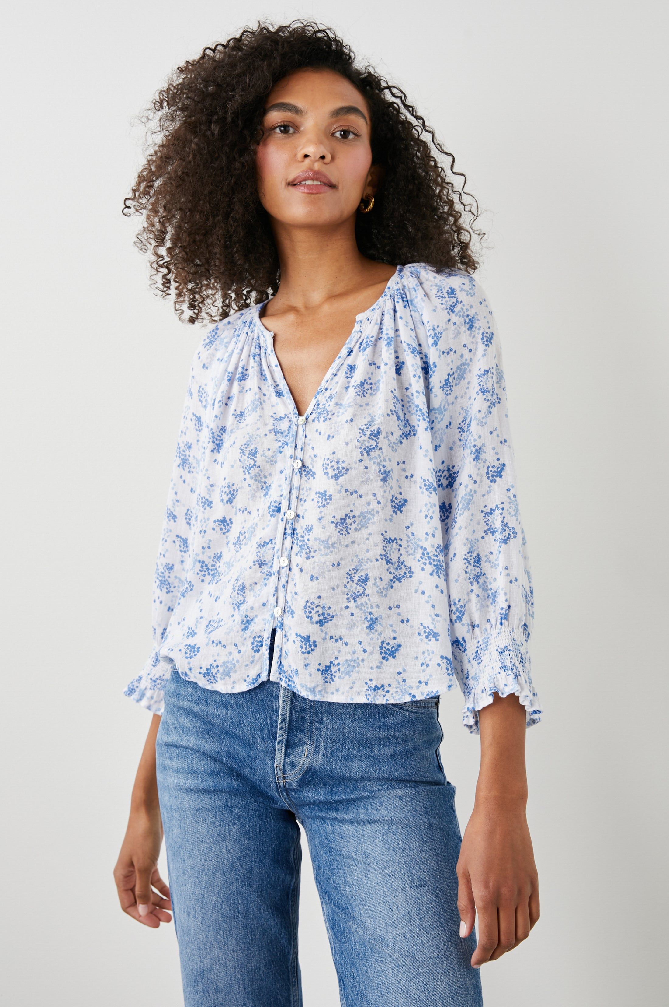 MARIAH TOP - BLUE BLOSSOMS sold by Rails