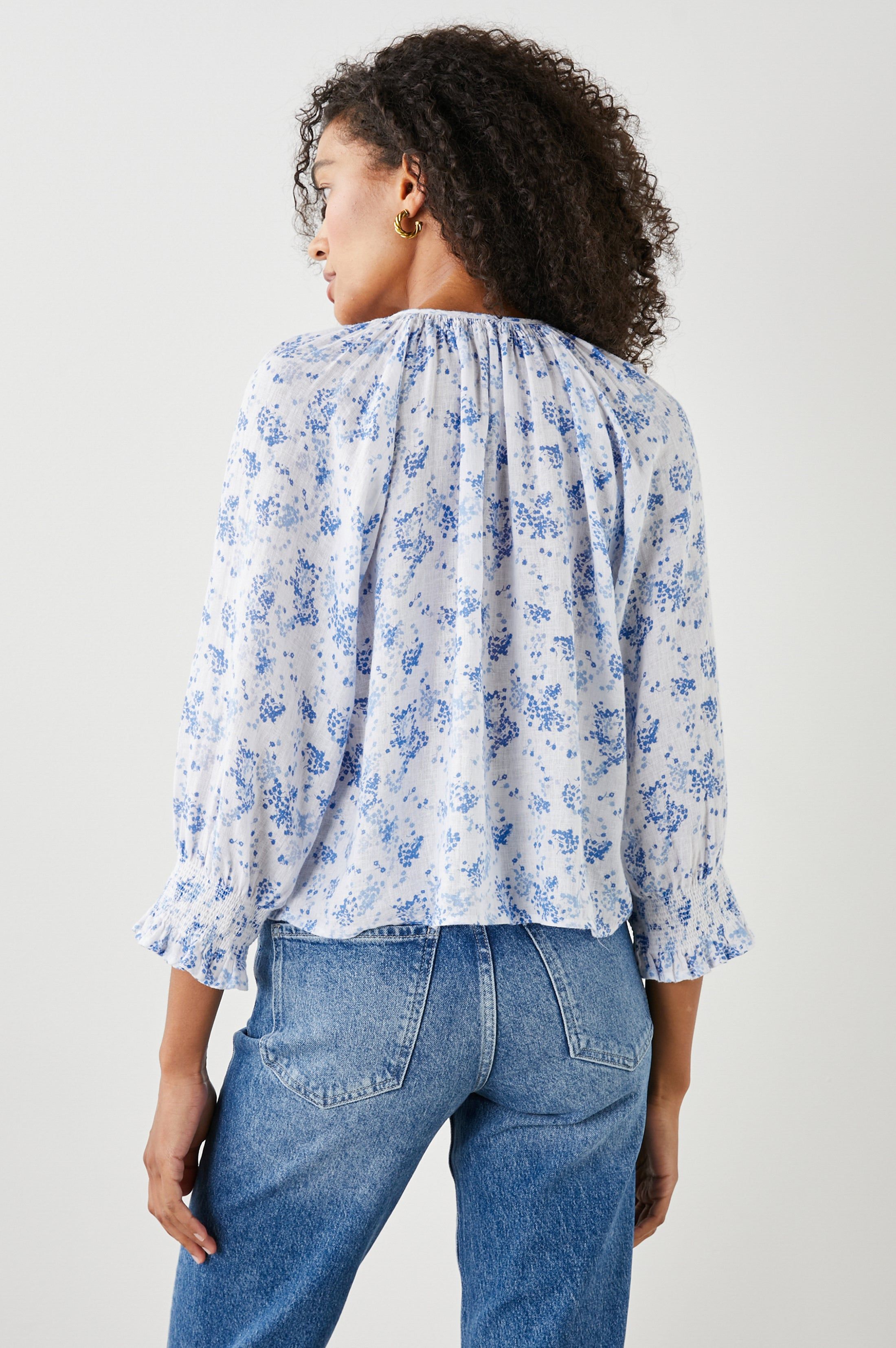 MARIAH TOP - BLUE BLOSSOMS sold by Rails product image thumbnail 3